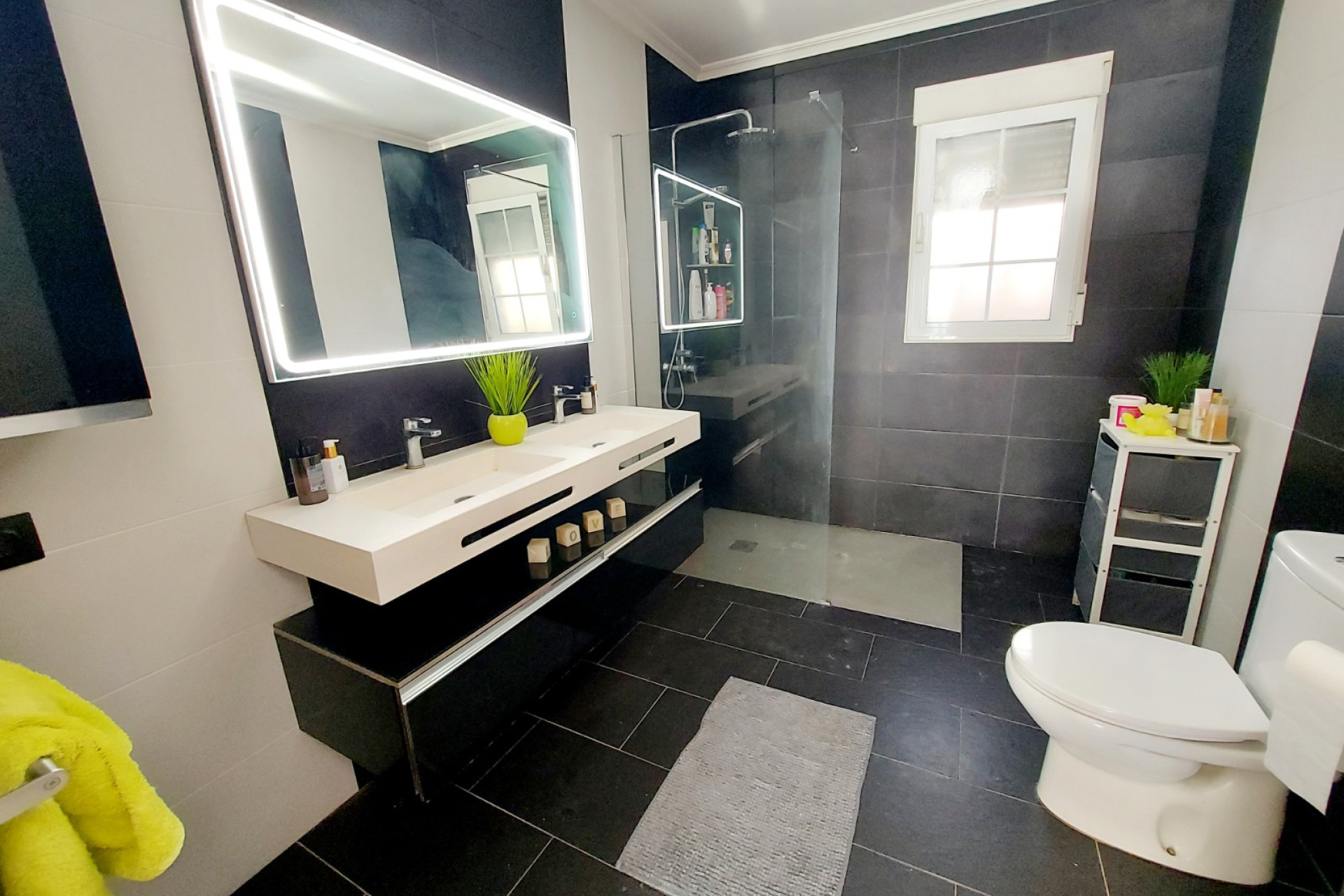 Revente - Detached Villa - Orihuela Costa