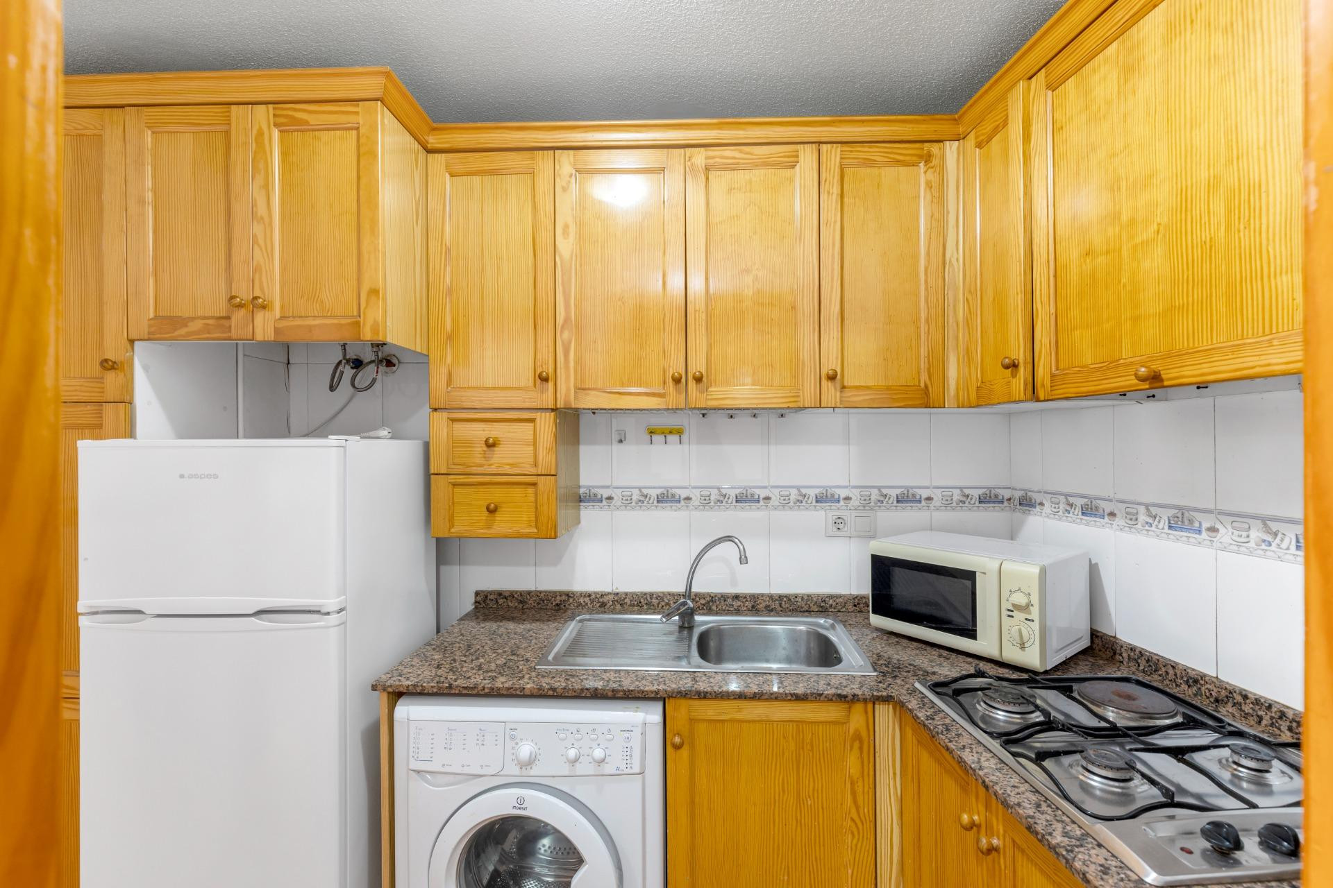 Revente - Ground Floor - Torrevieja - Estacion de autobuses