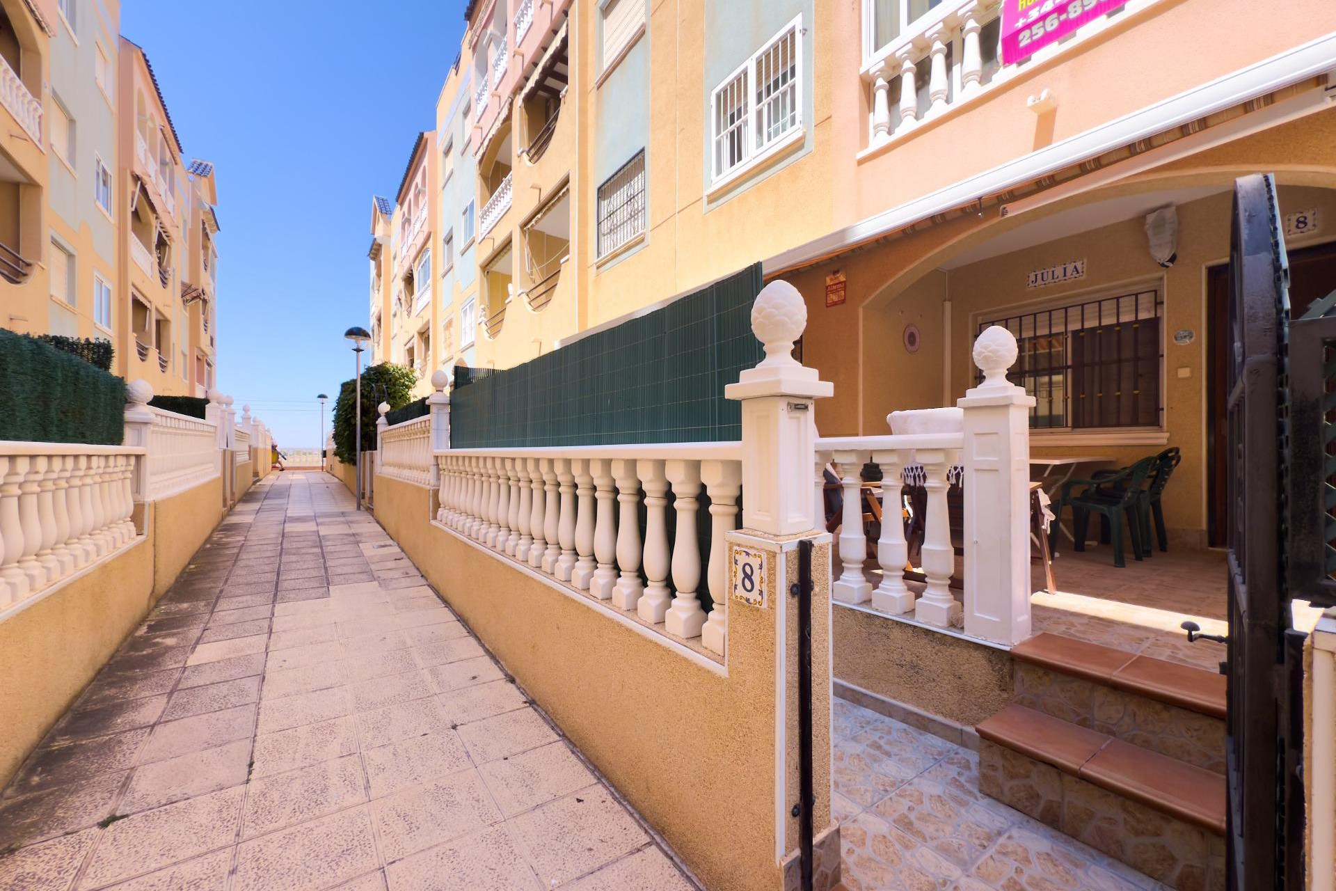 Revente - Ground Floor - Torrevieja - La Mata pueblo