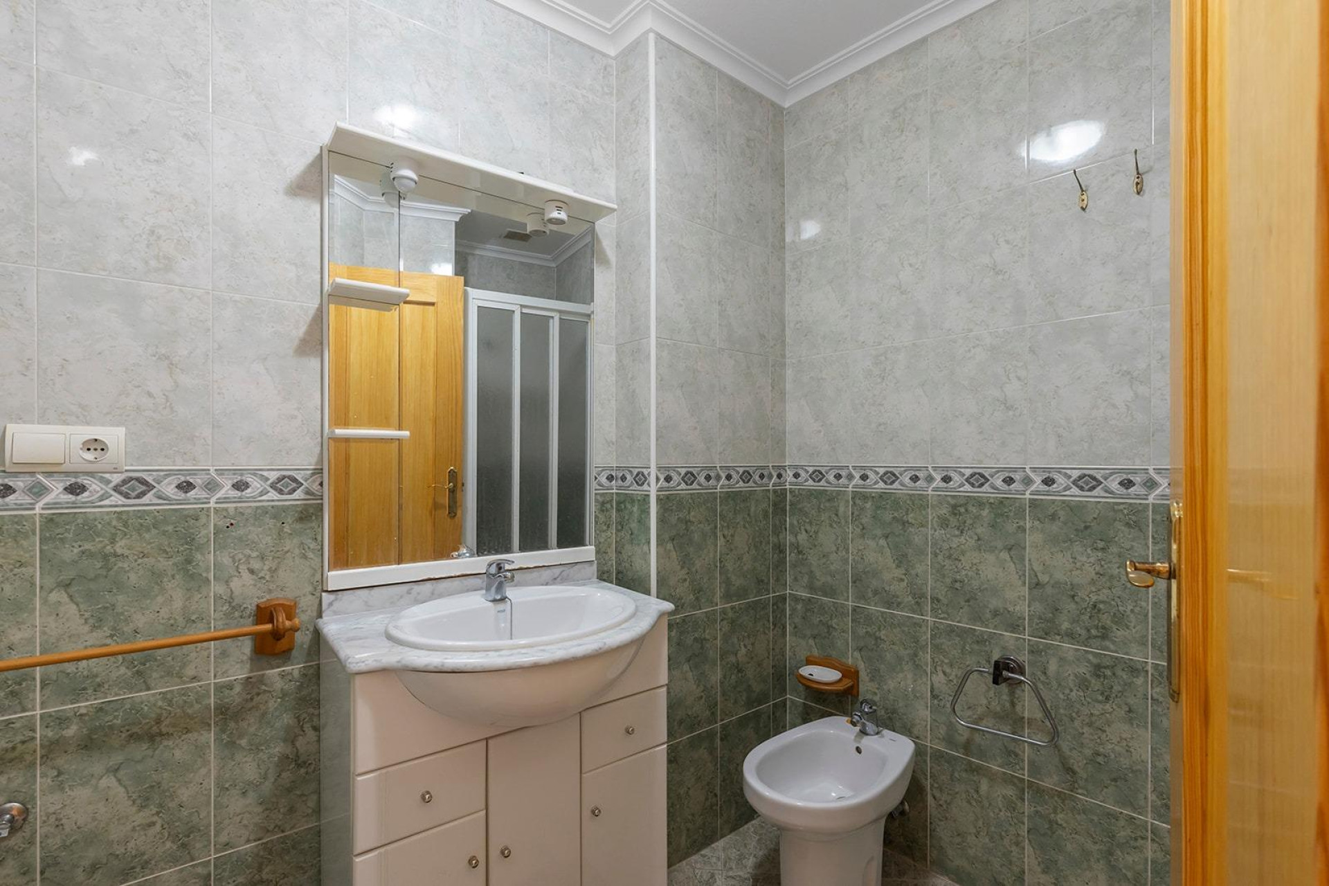 Revente - Ground Floor - Torrevieja - La Mata