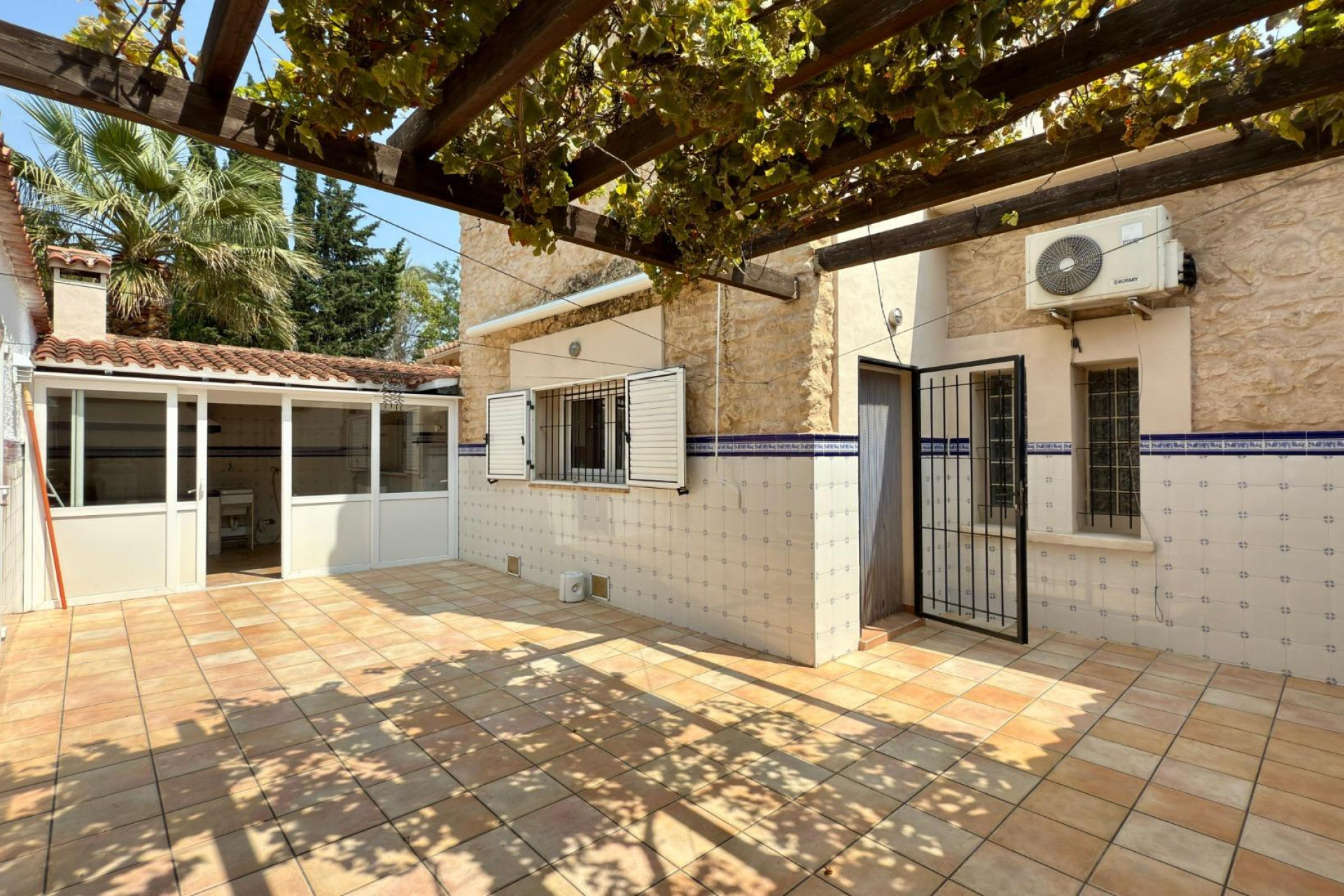 Revente - House - Alicante - Vistahermosa