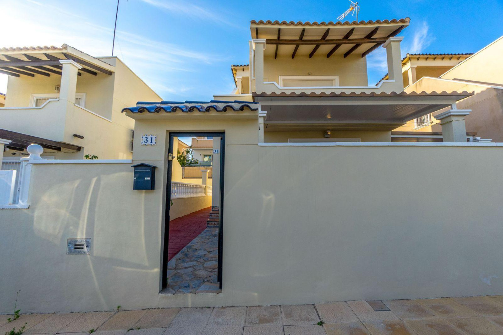 Revente - House - Orihuela Costa - Las Filipinas