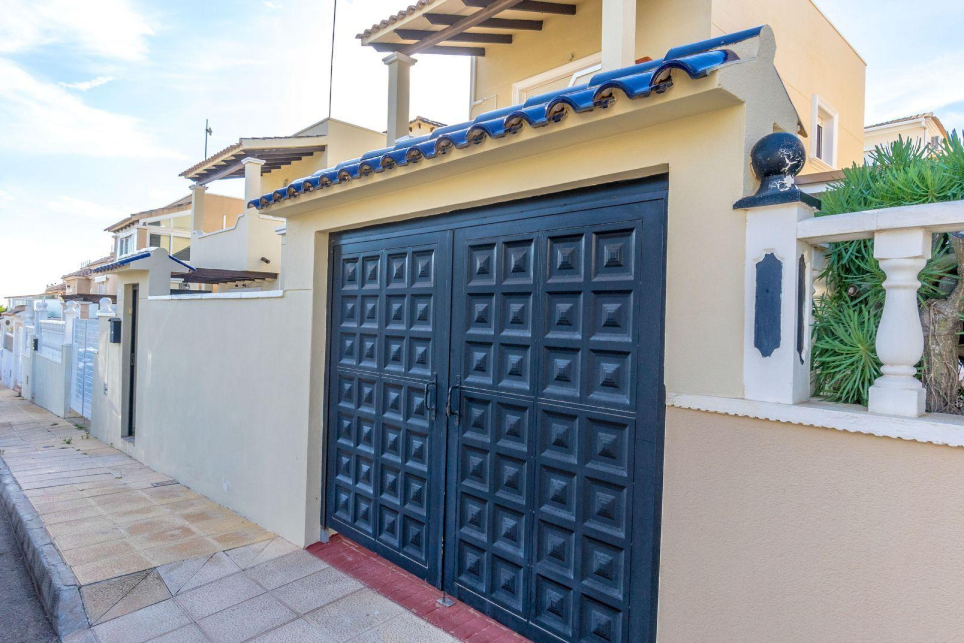 Revente - House - Orihuela Costa - Las Filipinas