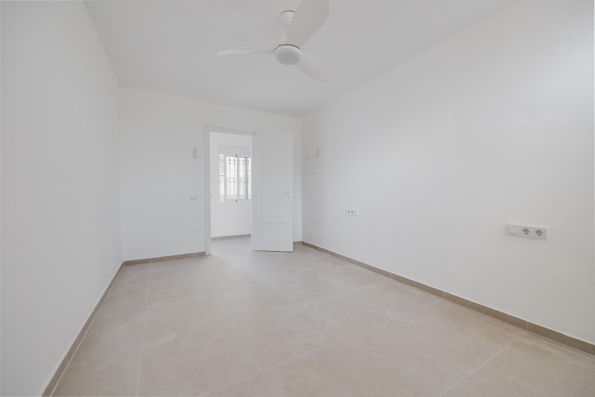 Revente - House - Orihuela Costa - Playa Flamenca