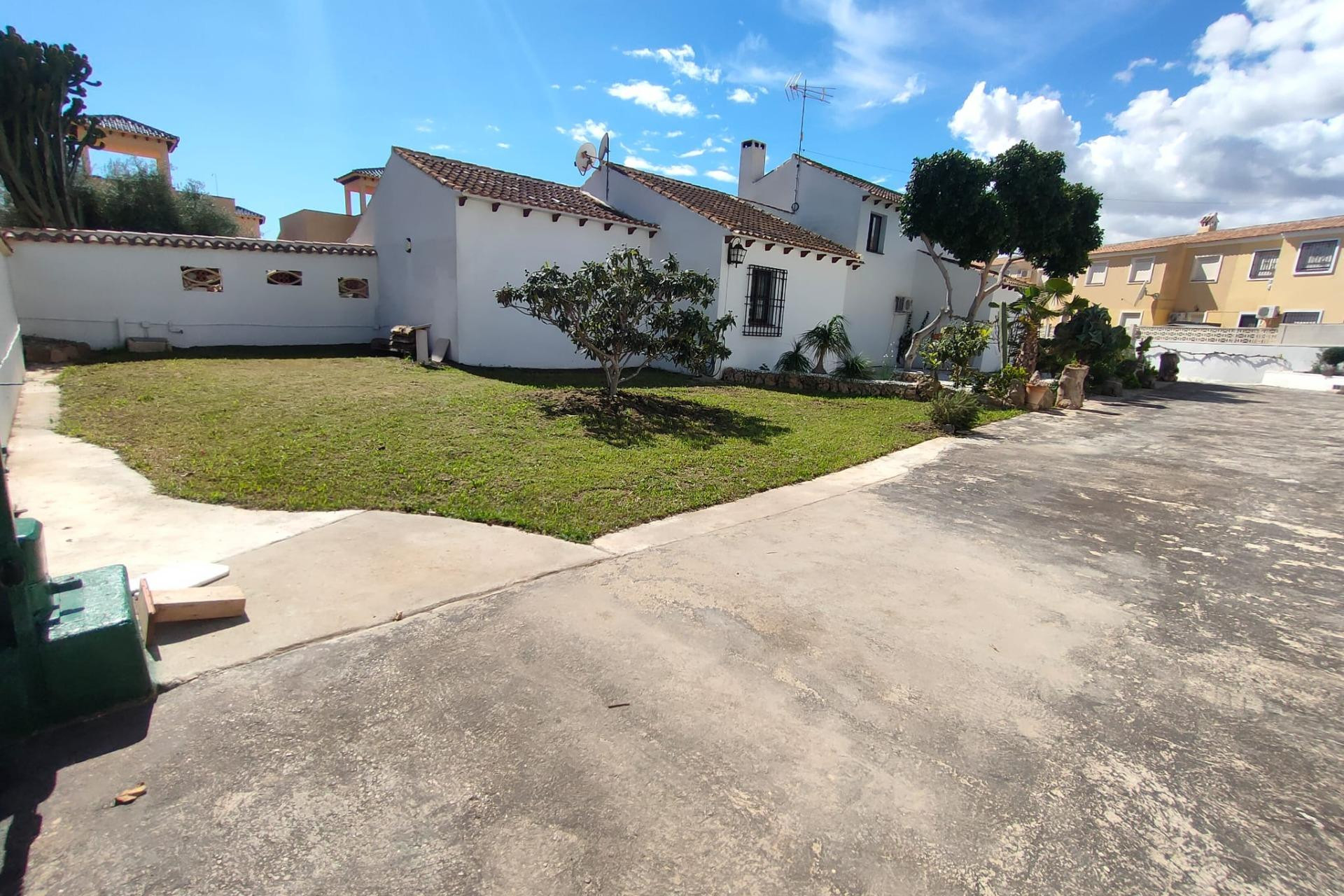 Revente - House - Orihuela Costa - Villamartín-Las Filipinas