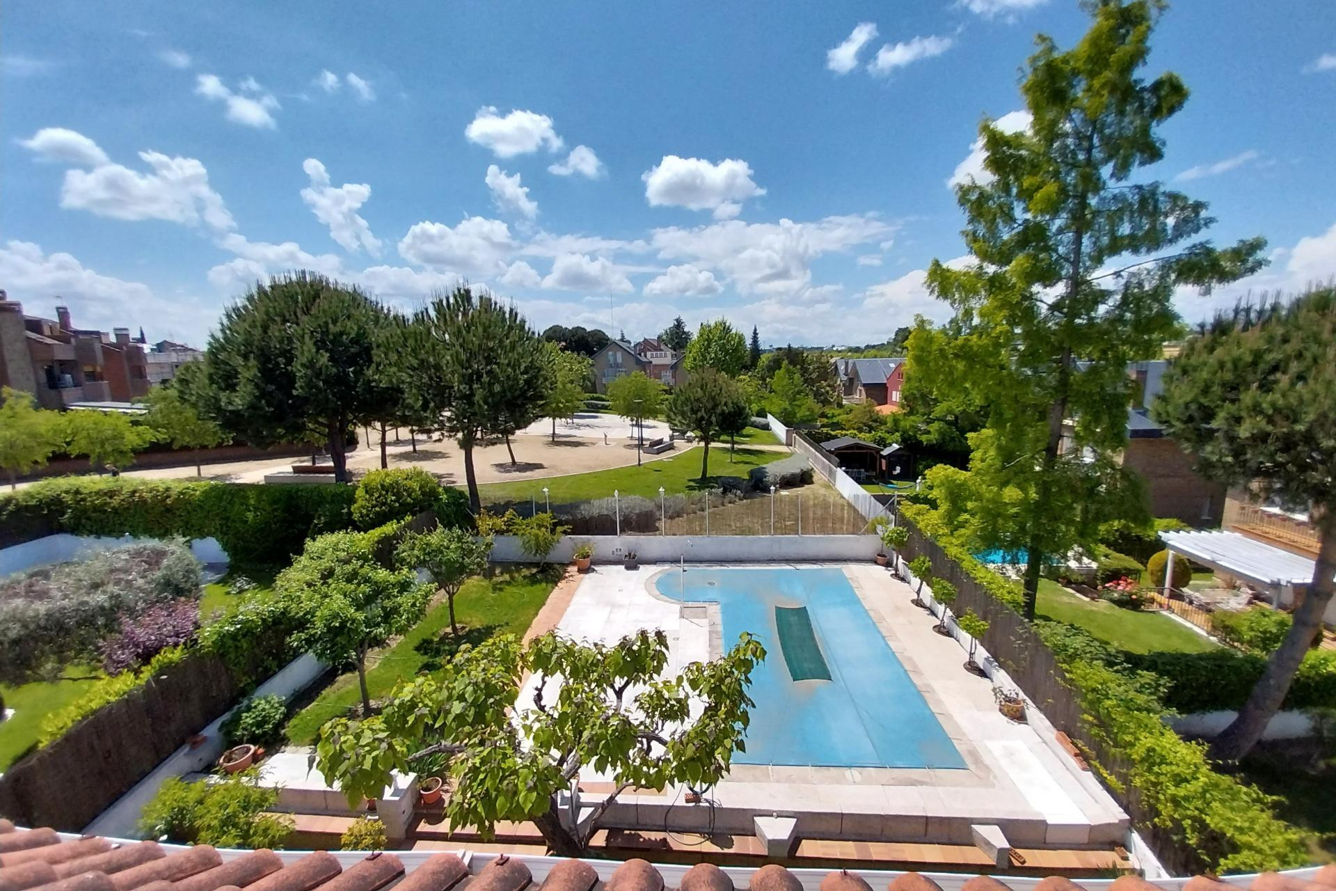 Revente - House - Pozuelo de Alarcon - Zona Pueblo