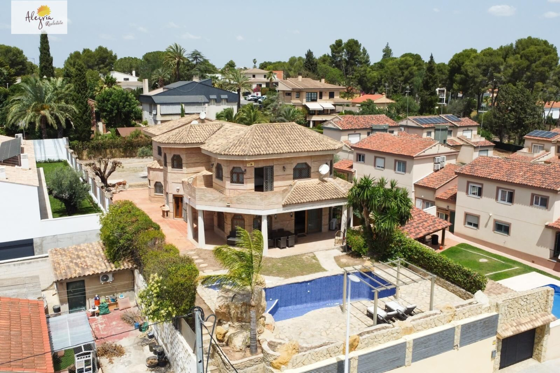 Revente - House - Riba - Roja de Turia - Monte Alcedo