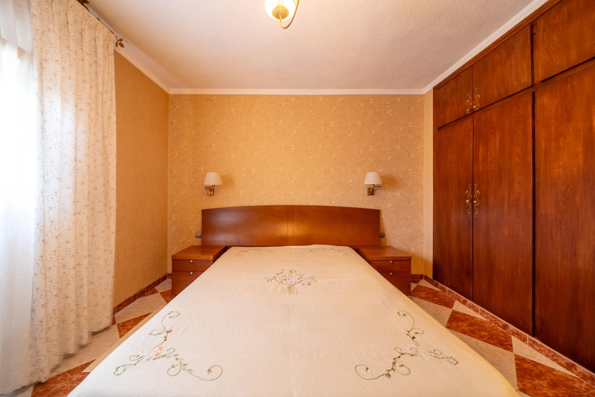 Revente - House - San Martin de Valdeiglesias - Garnacho