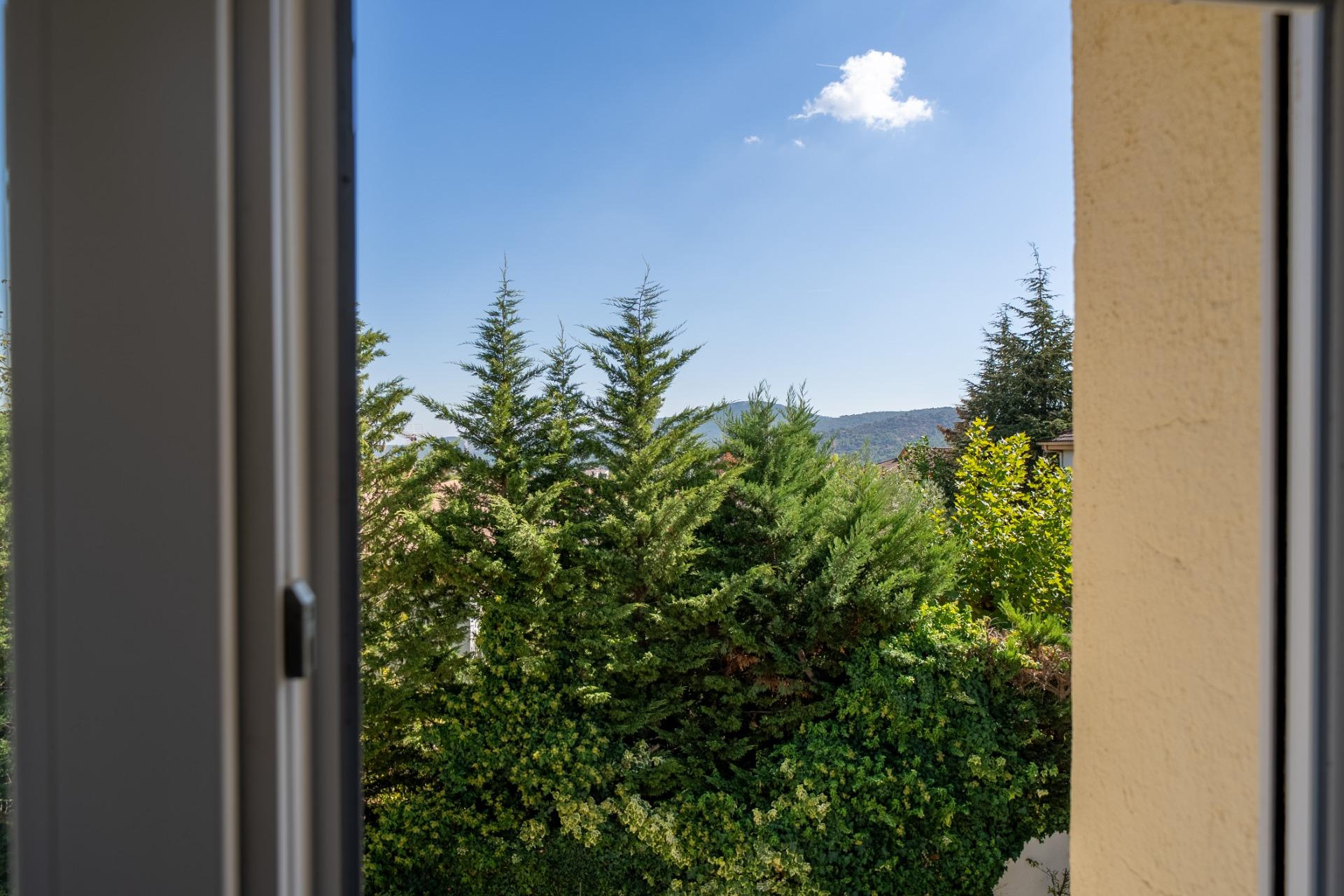 Revente - House - San Martin de Valdeiglesias - Garnacho