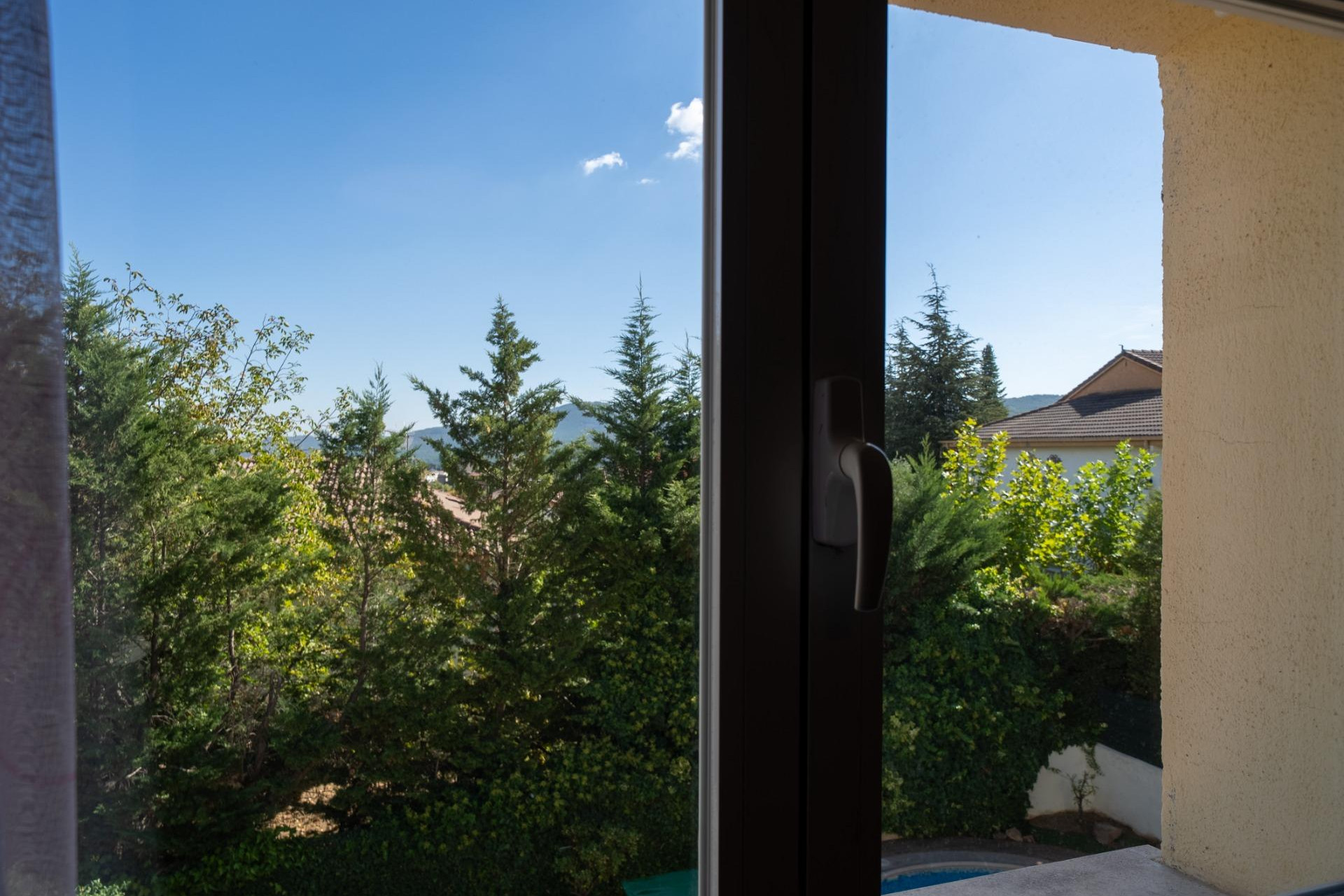 Revente - House - San Martin de Valdeiglesias - Garnacho