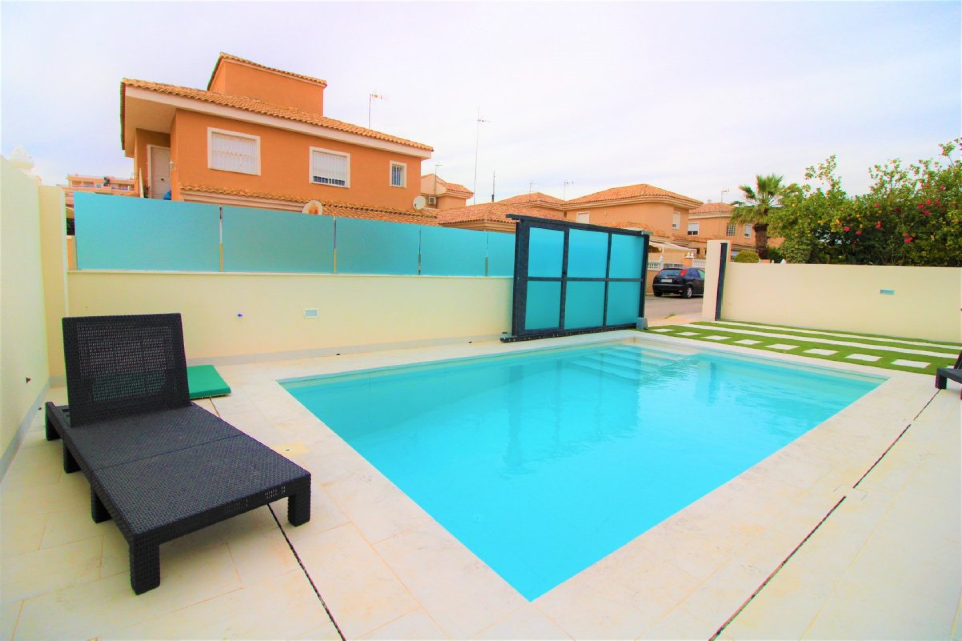 Revente - House - Torrevieja - Punta prima