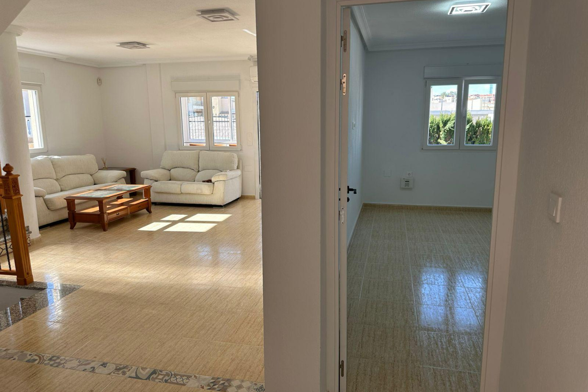 Revente - House - Torrevieja - VILLAMARTIN