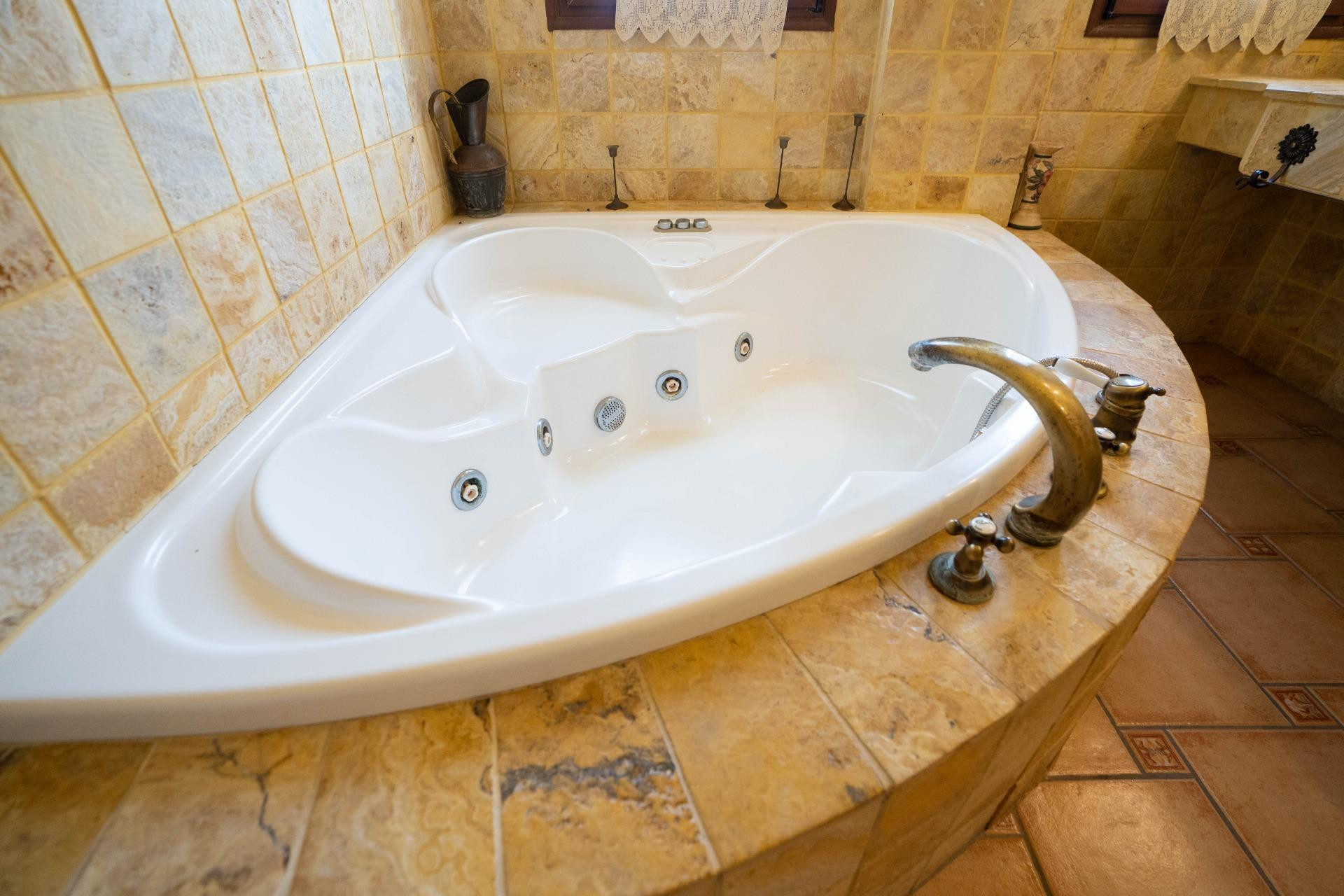 Revente - Inmueble singular - San Miguel de Salinas - CENTRO