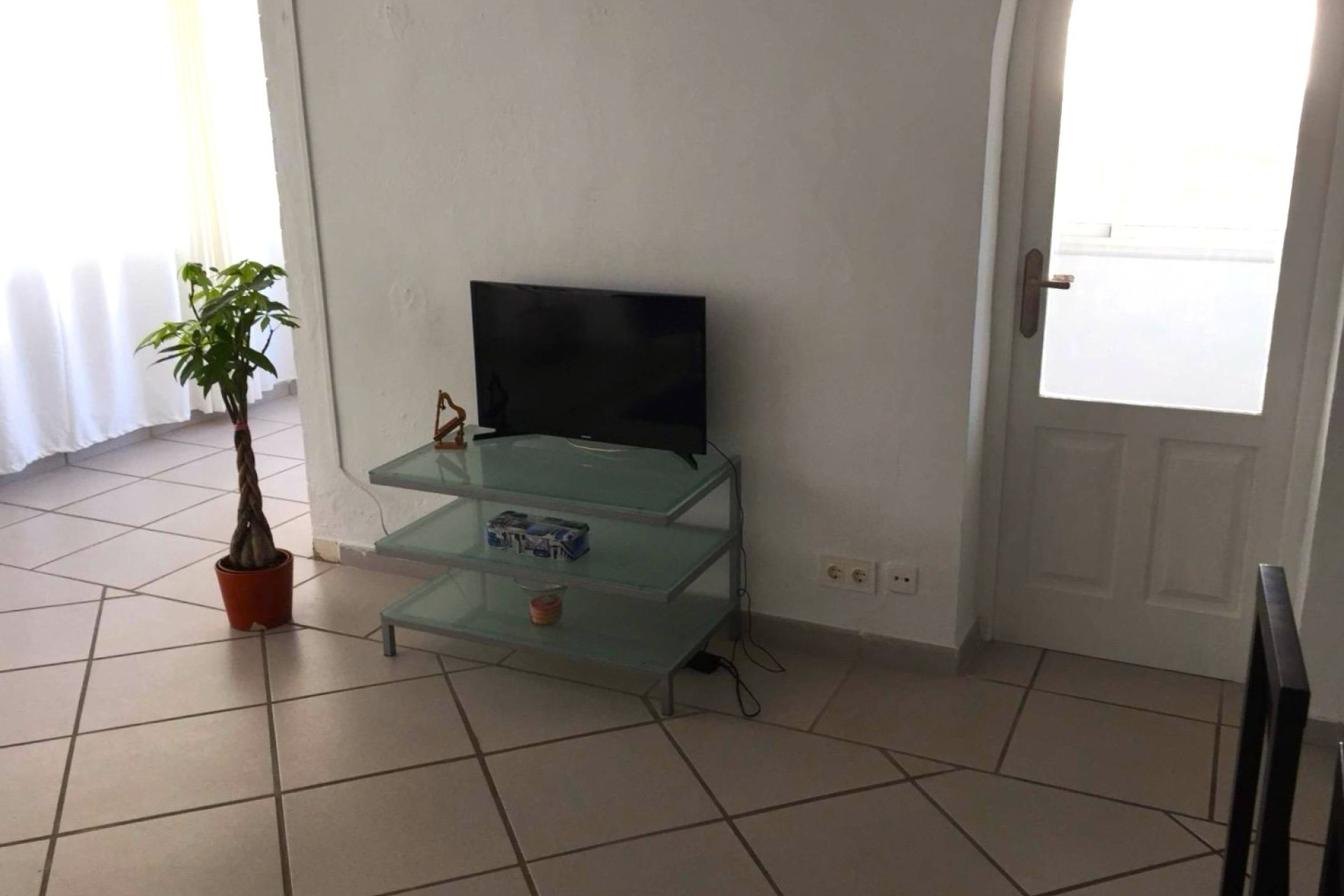 Revente - local - Albir - center