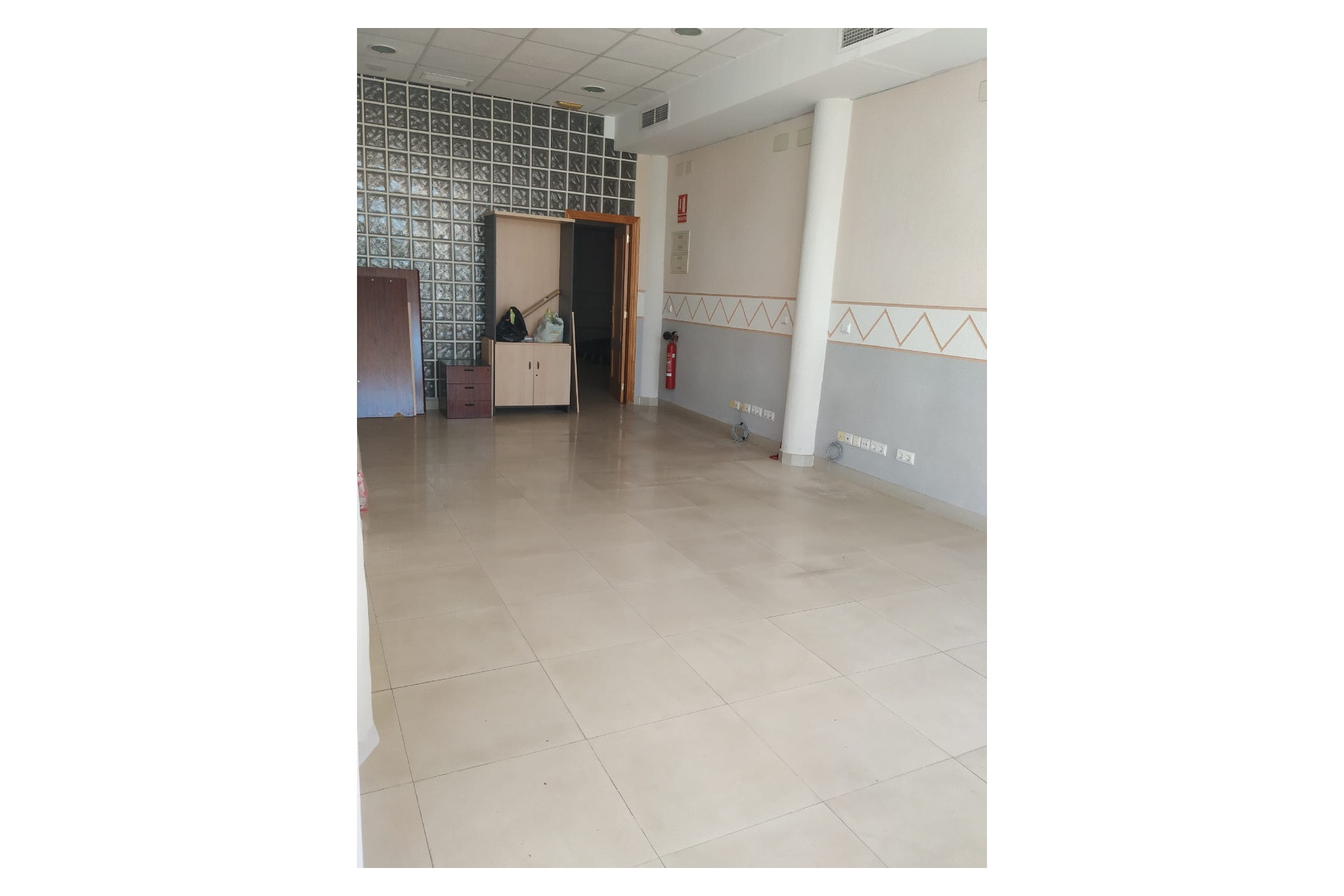 Revente - local - Bellreguard - Playa