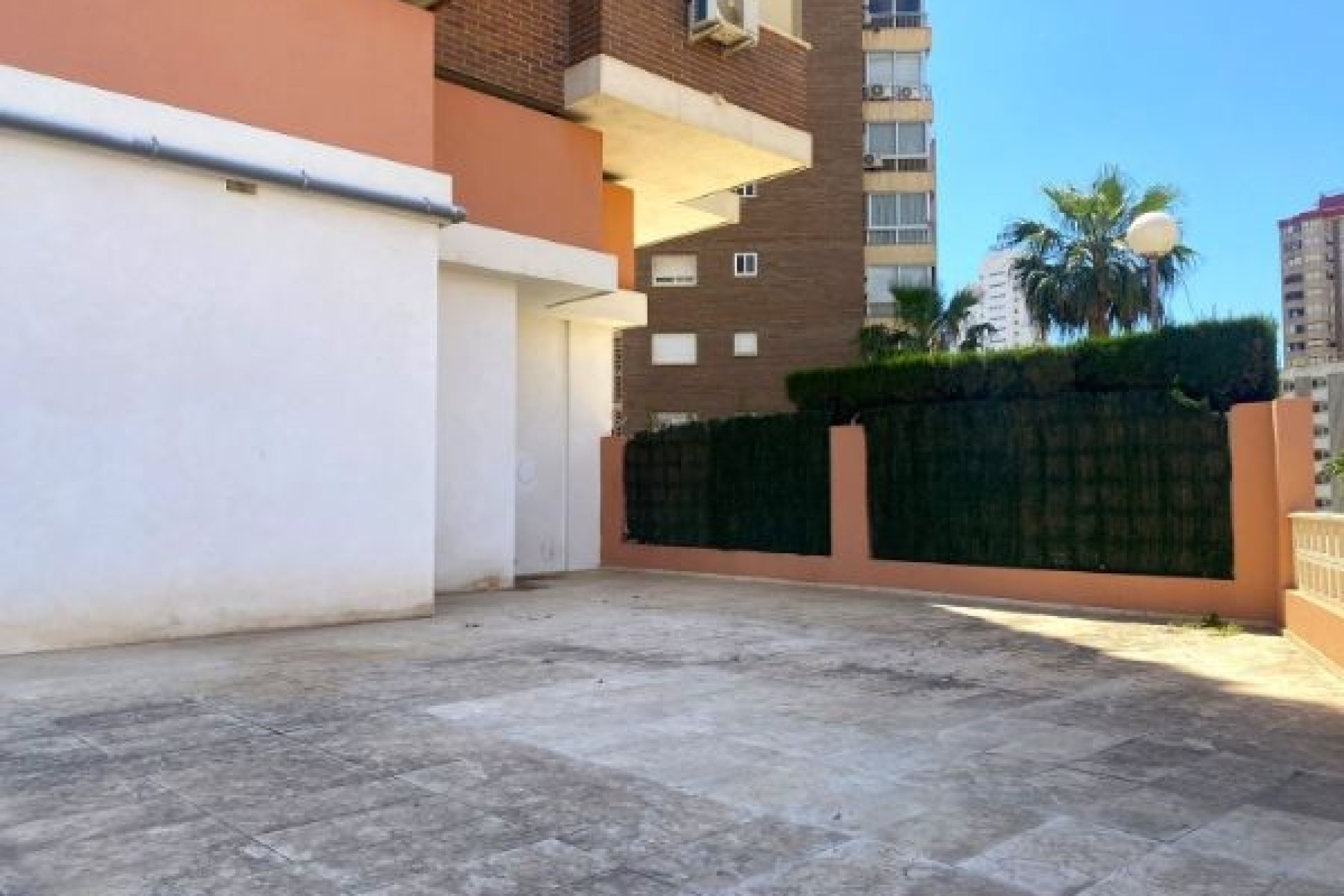 Revente - local - Benidorm - Levante
