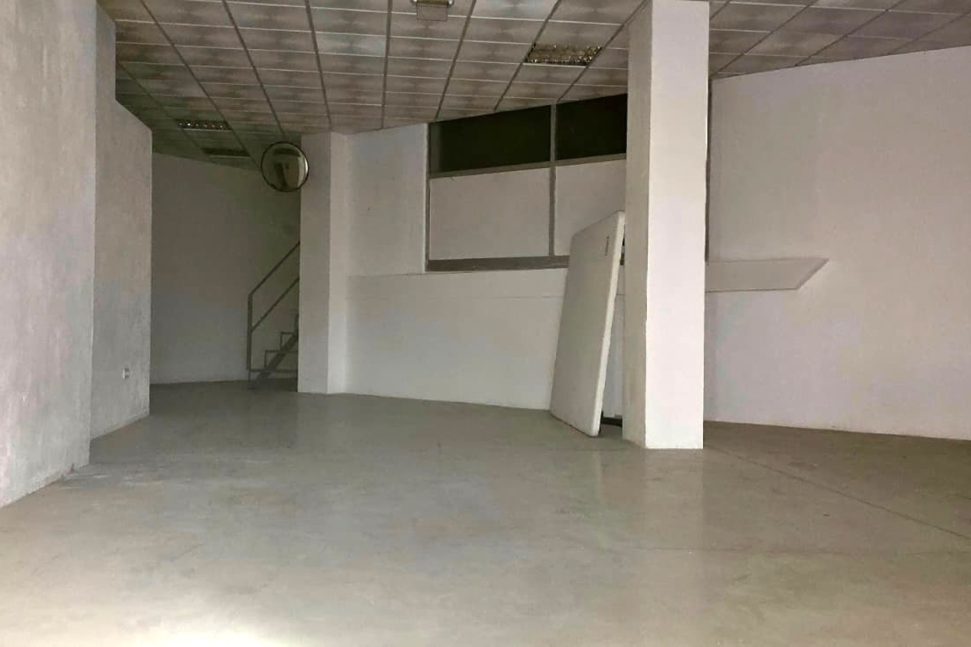Revente - local - La Nucía