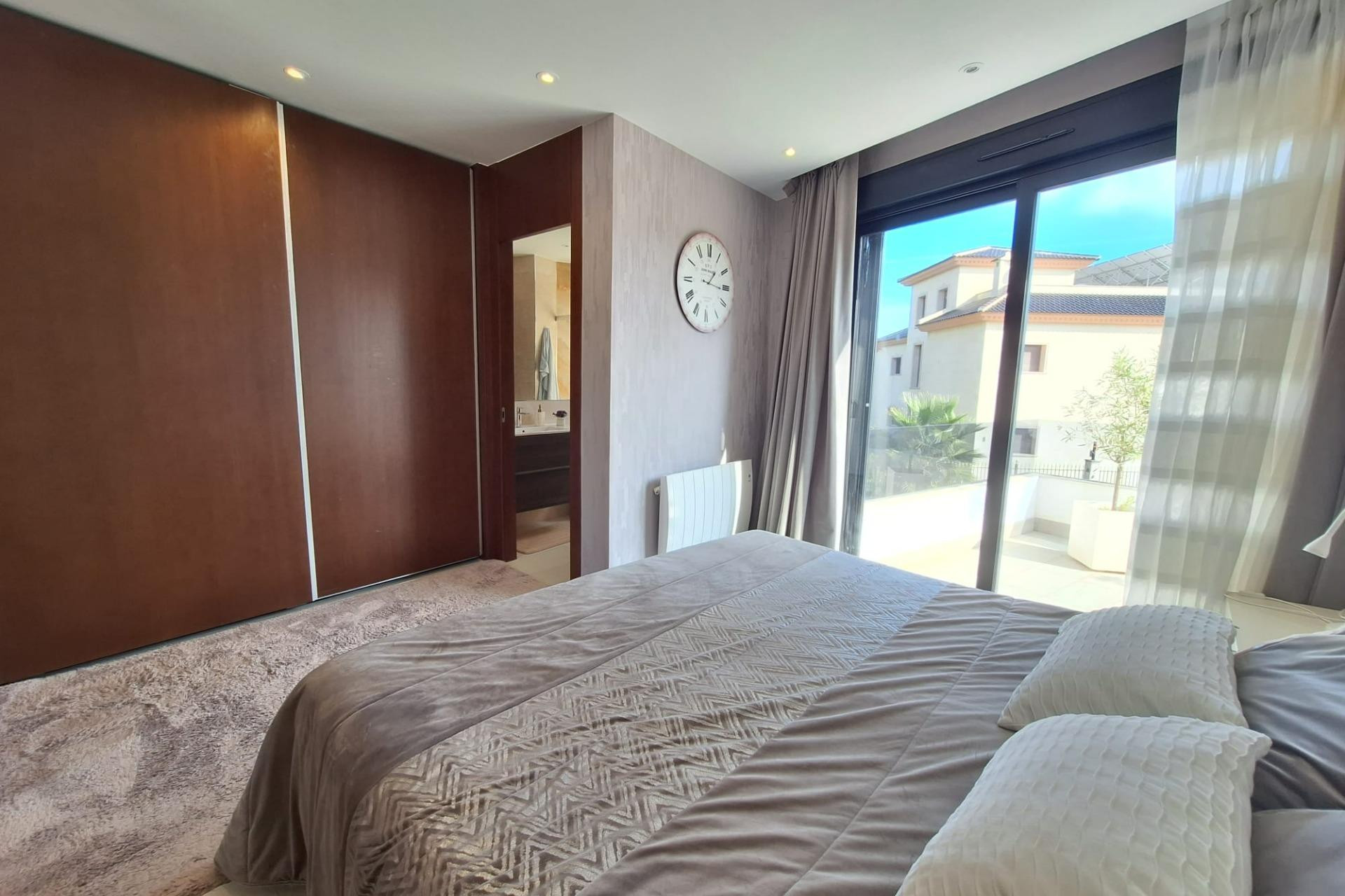 Revente - Maison de ville - Orihuela Costa - Villamartín-Las Filipinas