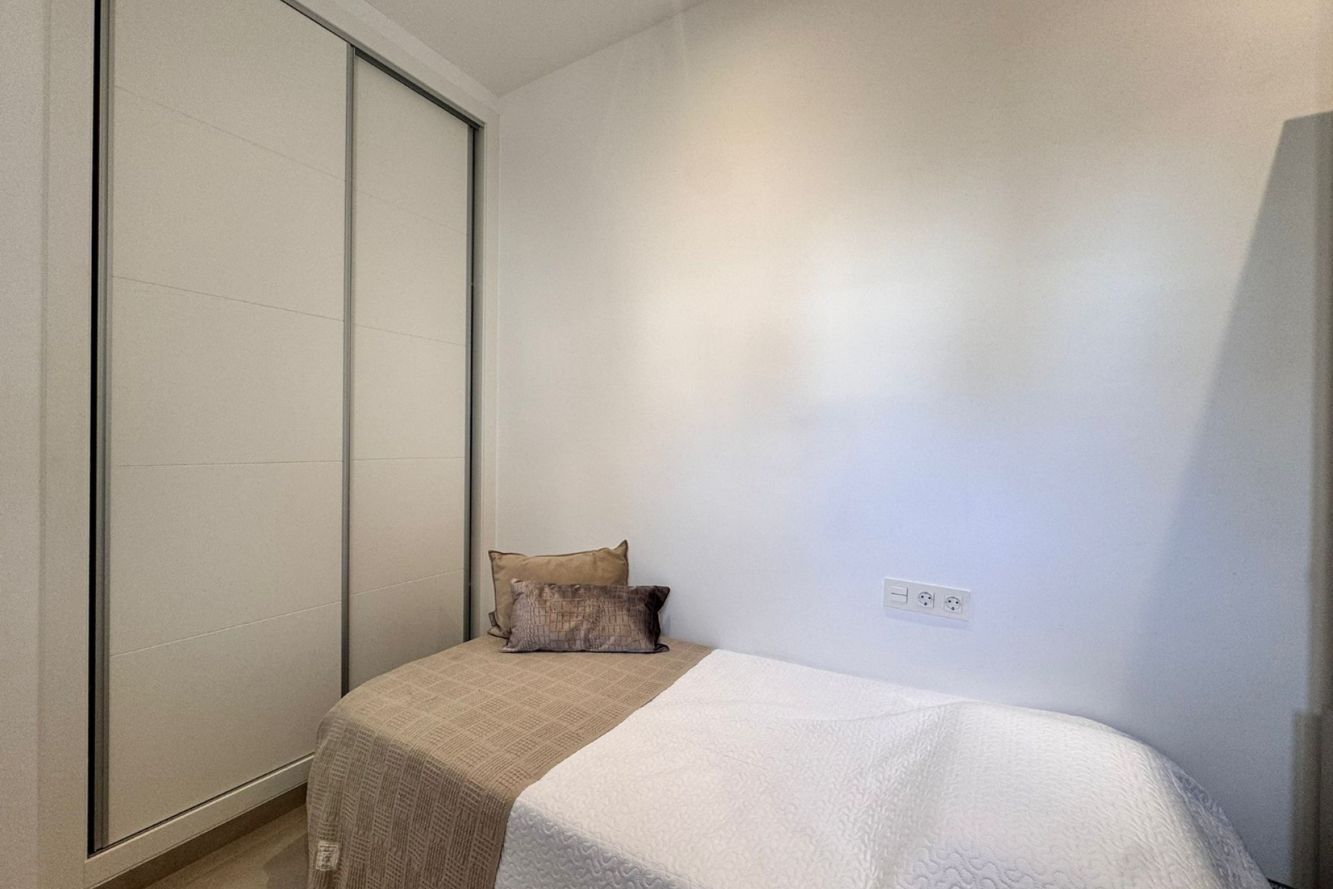 Revente - Maison de ville - Polop