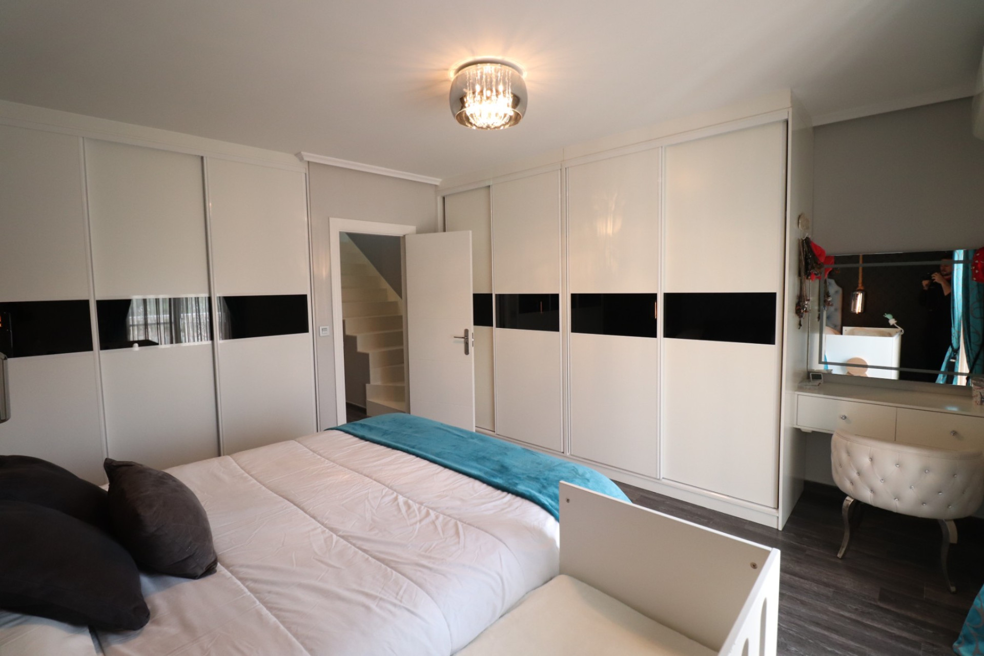 Revente - Maison de ville - Redovan - Redovan - Town