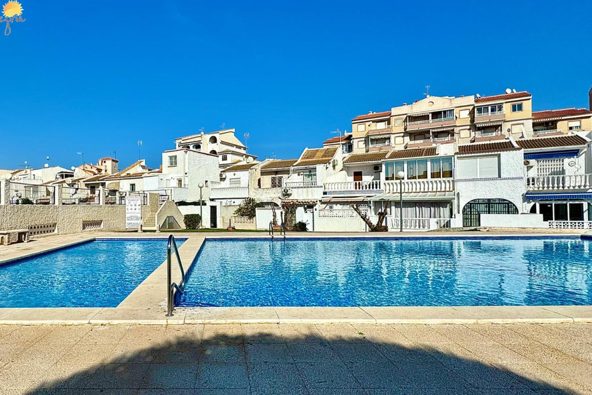 Revente - Maison de ville - Torrevieja - Calas blanca