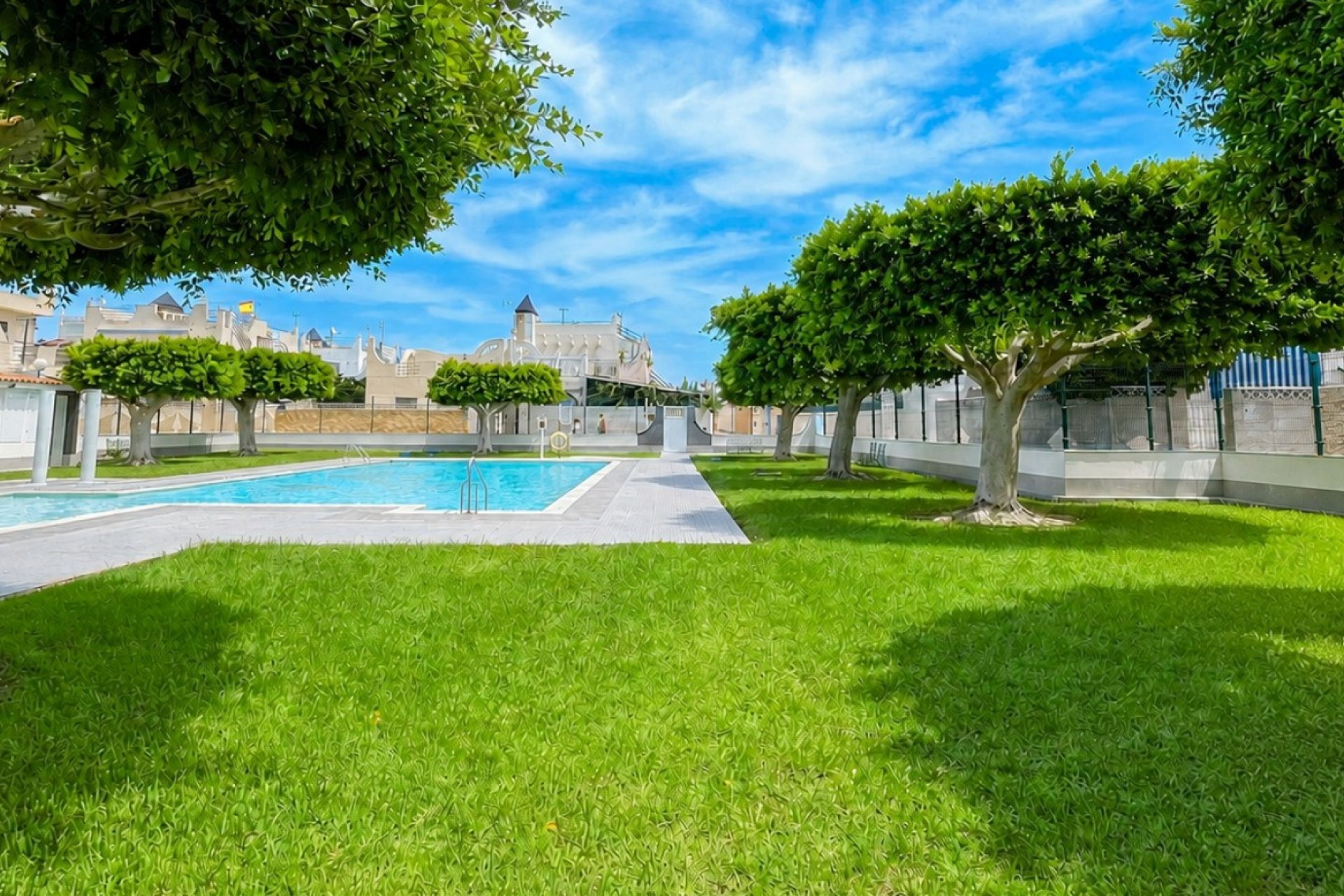 Revente - Maison de ville - Torrevieja - Doña Ines