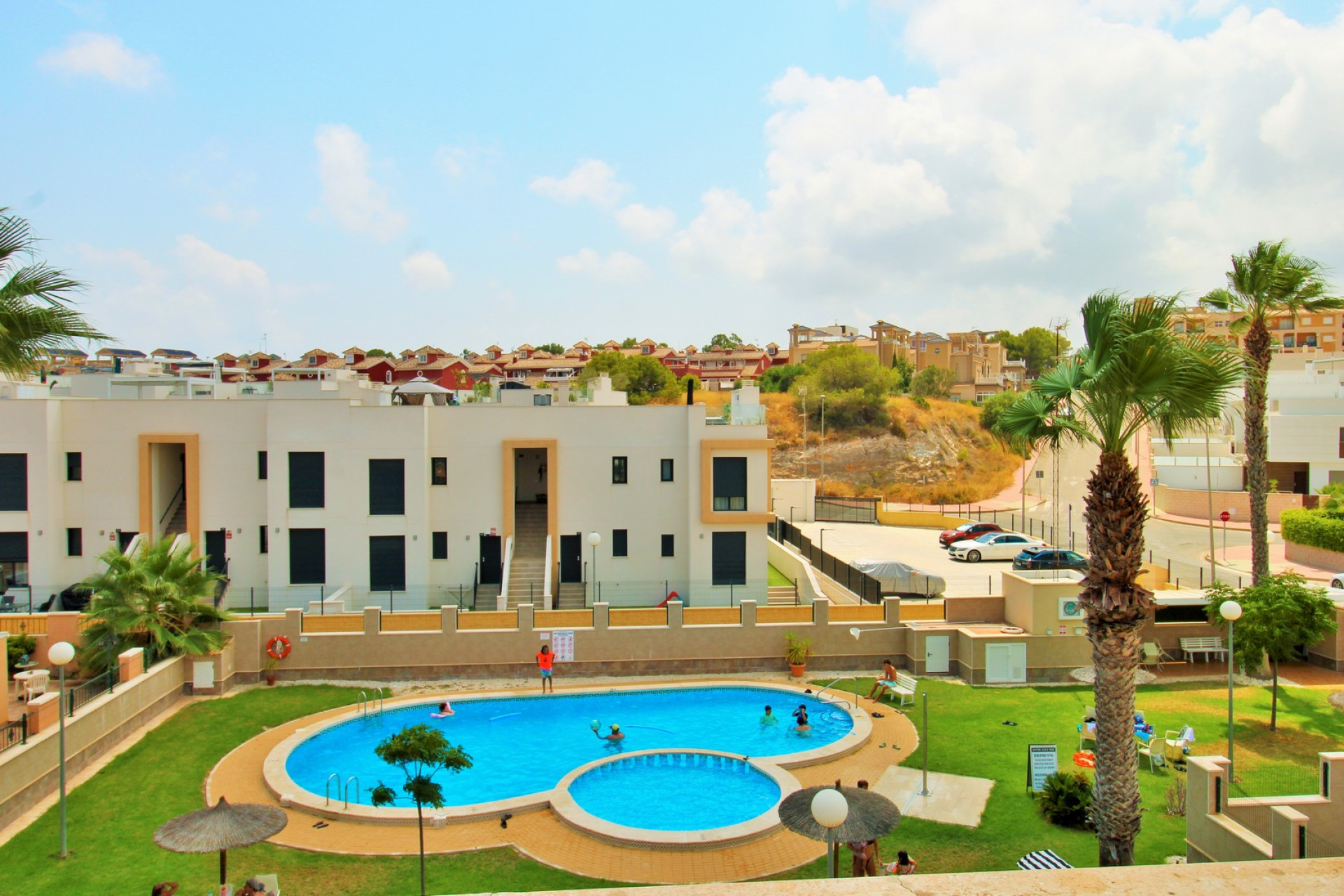 Revente - Maison de ville - Villamartin