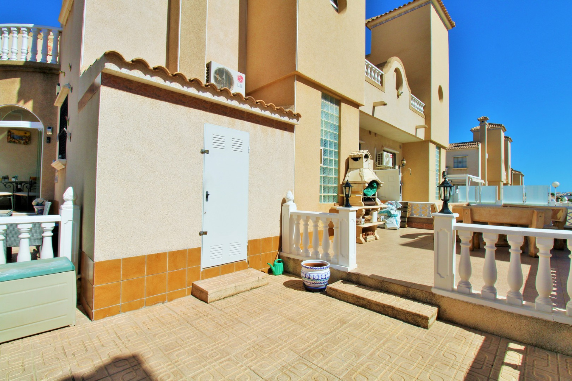 Revente - Maison de ville - Villamartin