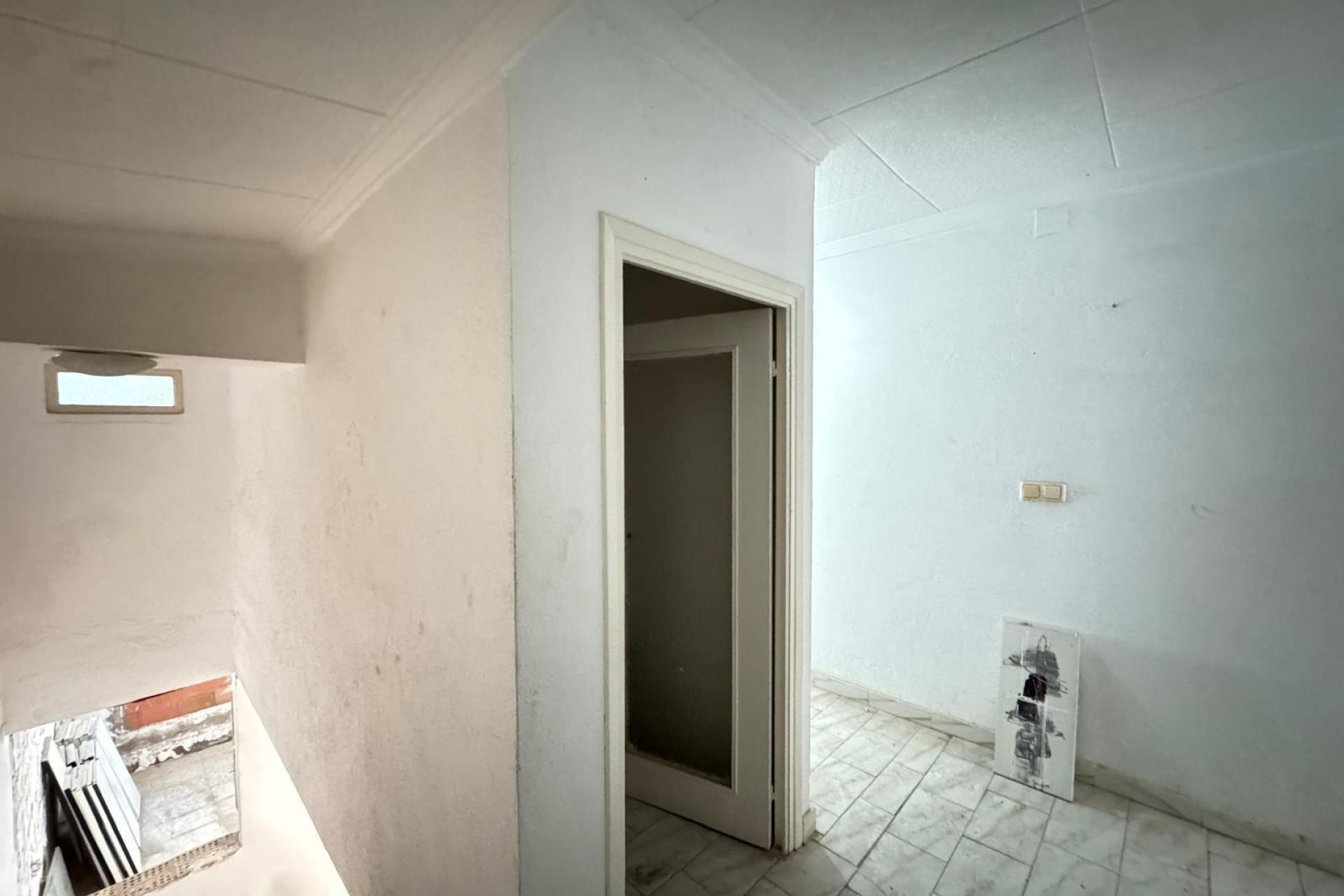 Revente - Nave industrial - Torrevieja - Centro