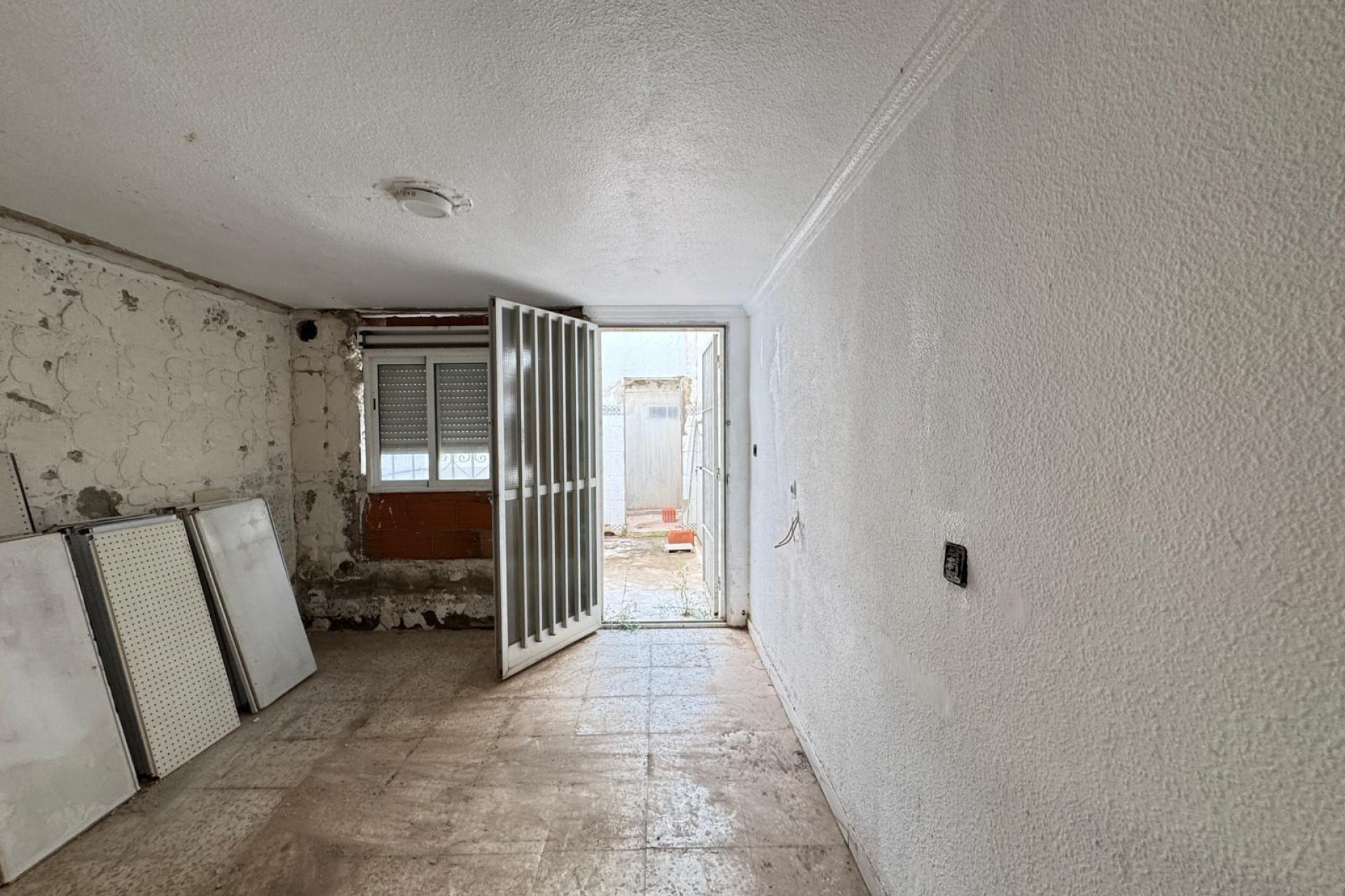 Revente - Nave industrial - Torrevieja - Centro