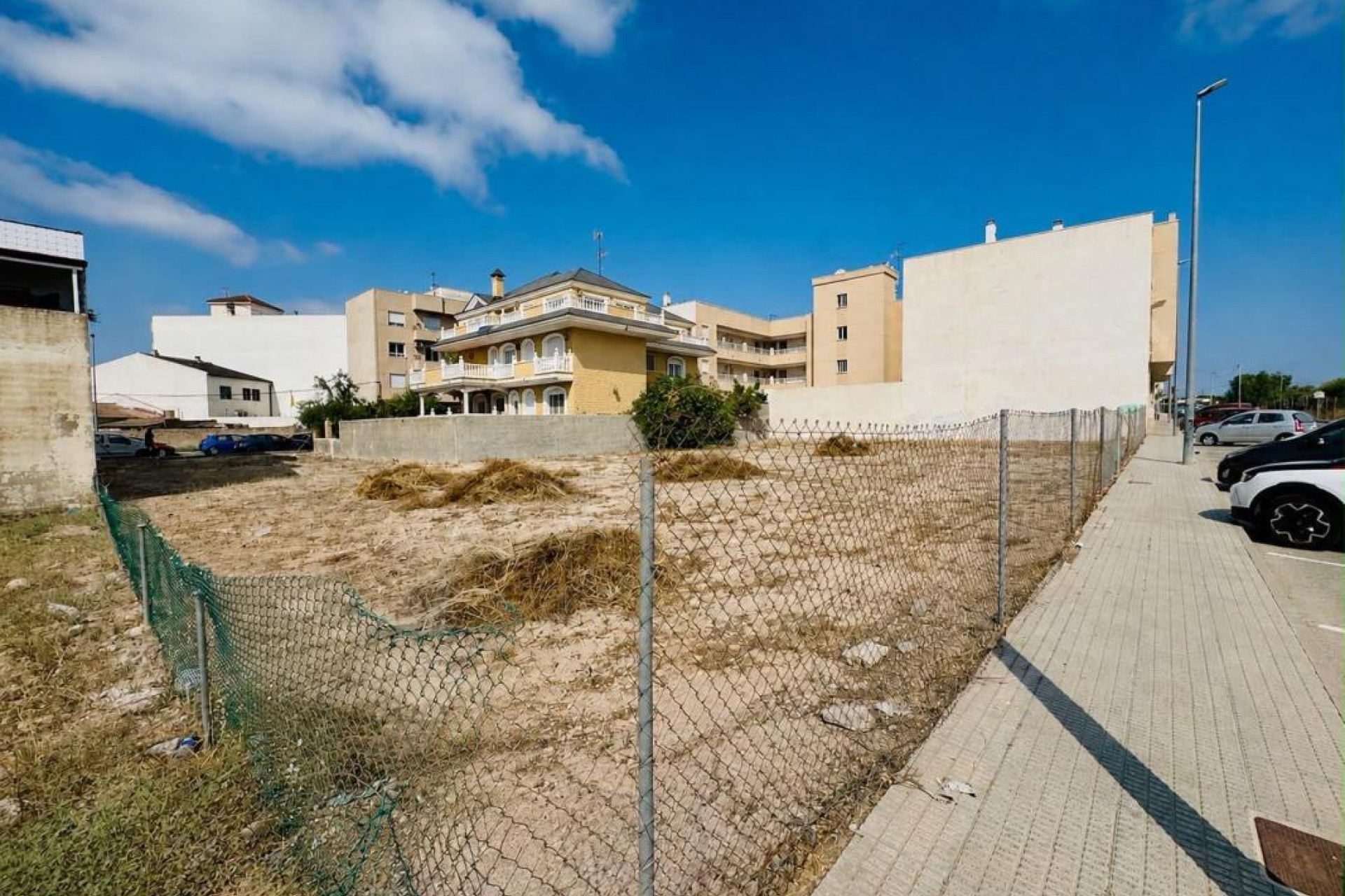 Revente - Parcelle / Terrain - Los Montesinos