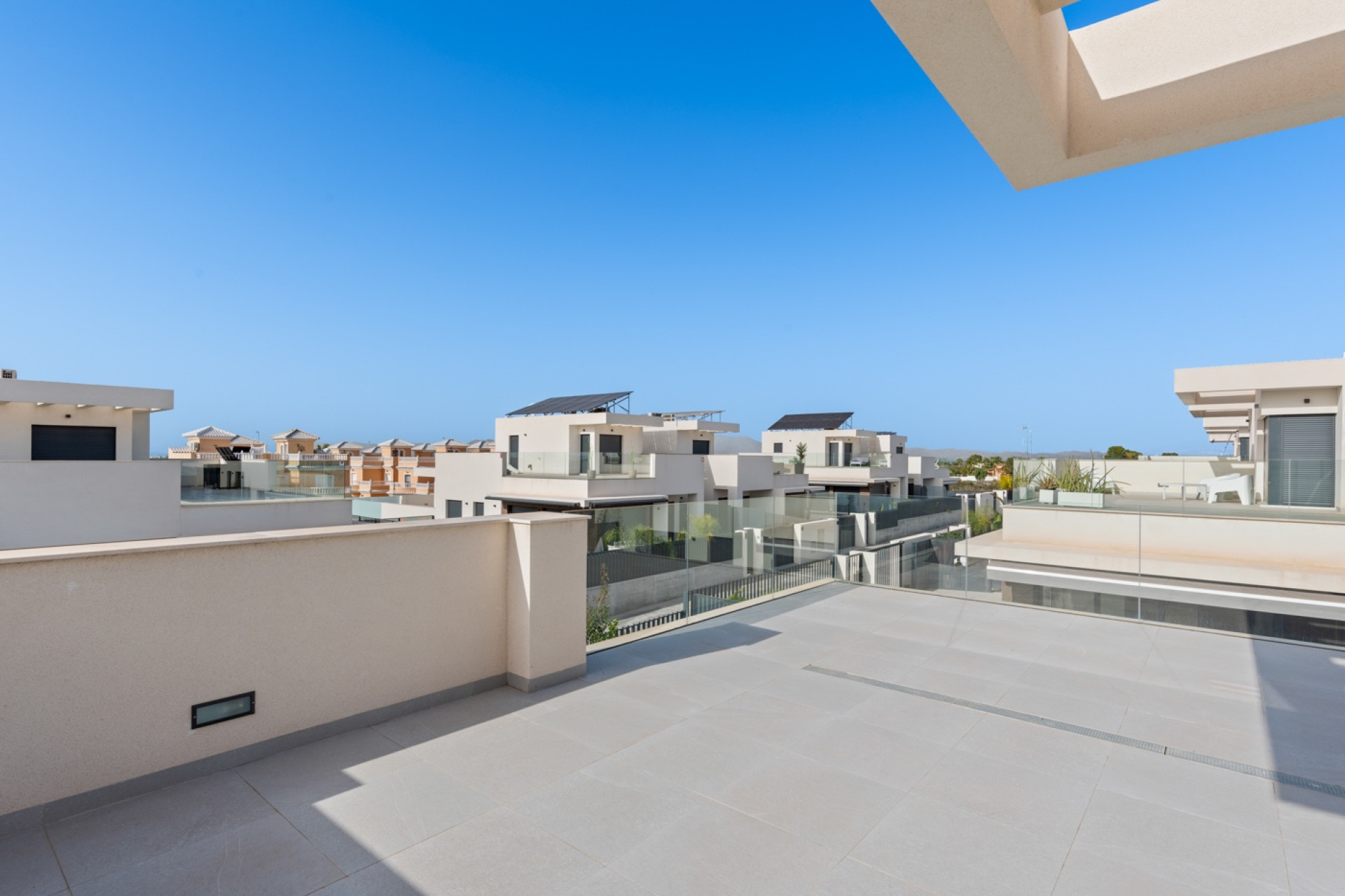Revente - Semi Detached Villa - La Marina - La Marina - Urbanization