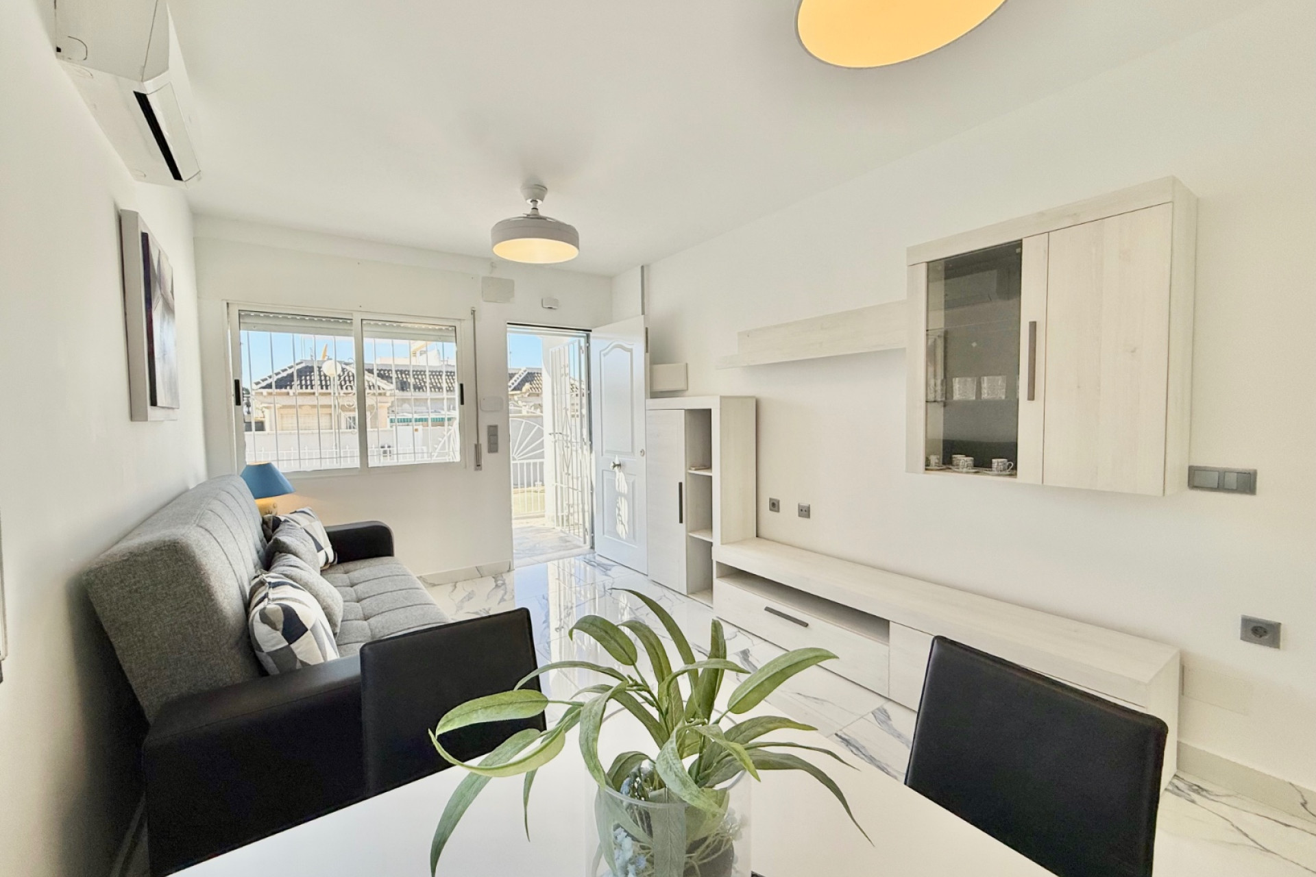 Revente - Semi Detached Villa - Torrevieja - El Chaparral