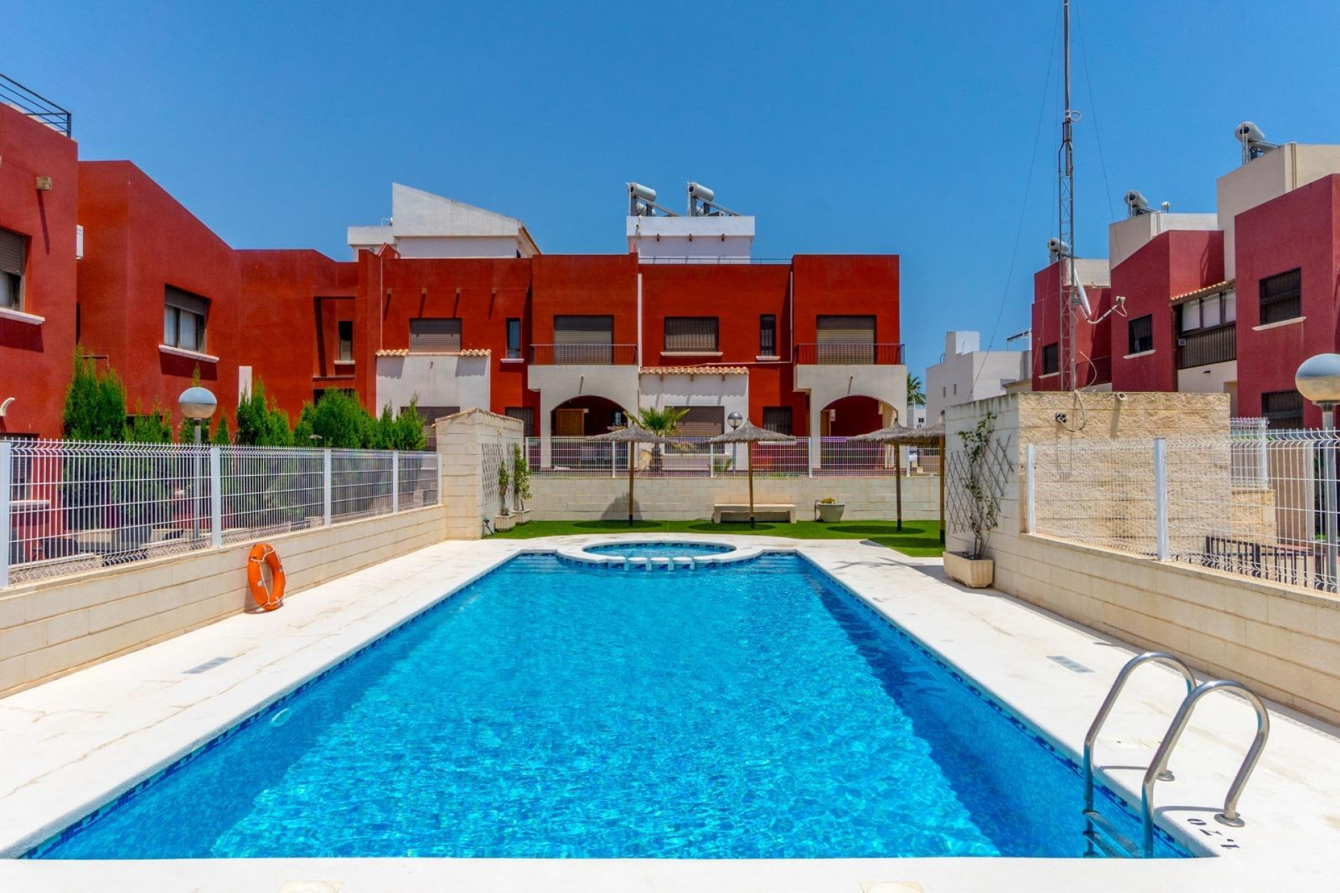 Revente - Terraced house - Torrevieja - Aguas Nuevas