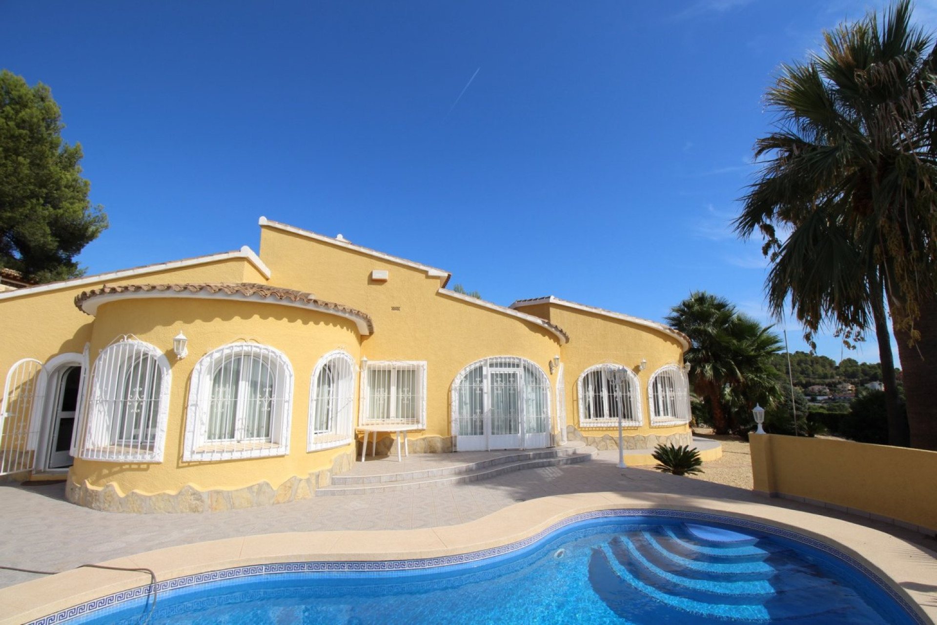 Revente - Villa - Calpe - Empedrola