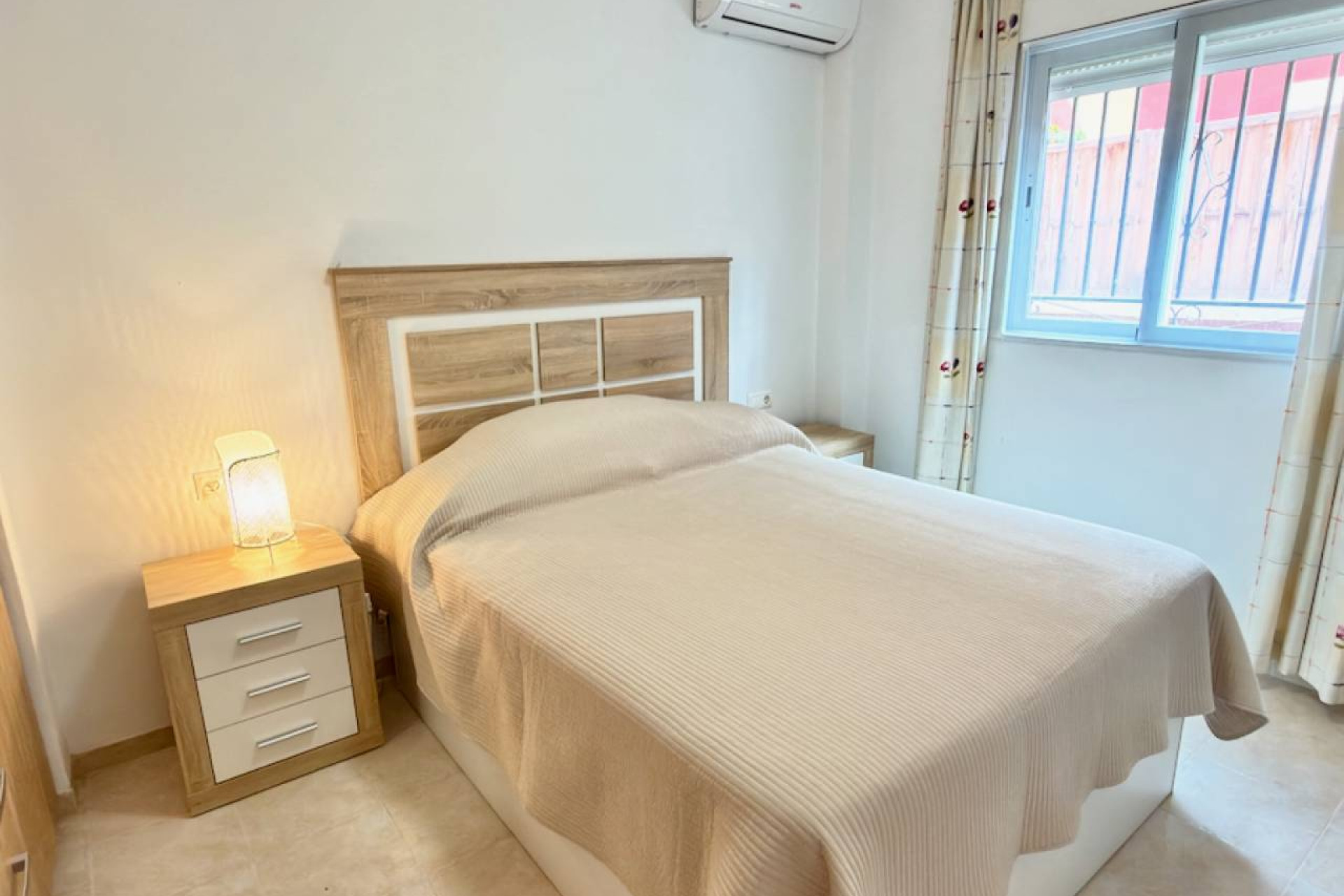 Revente - Villa - Daya Nueva