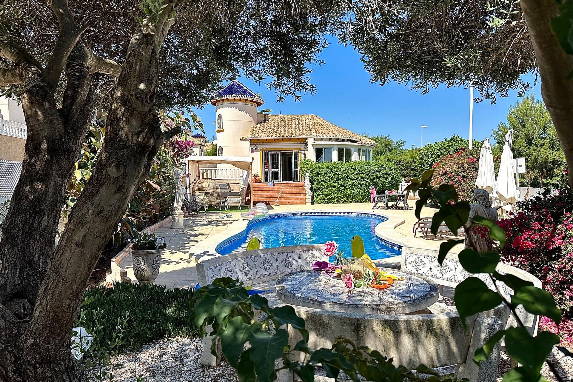 Revente - Villa de Lujo - Orihuela Costa - Villamartin