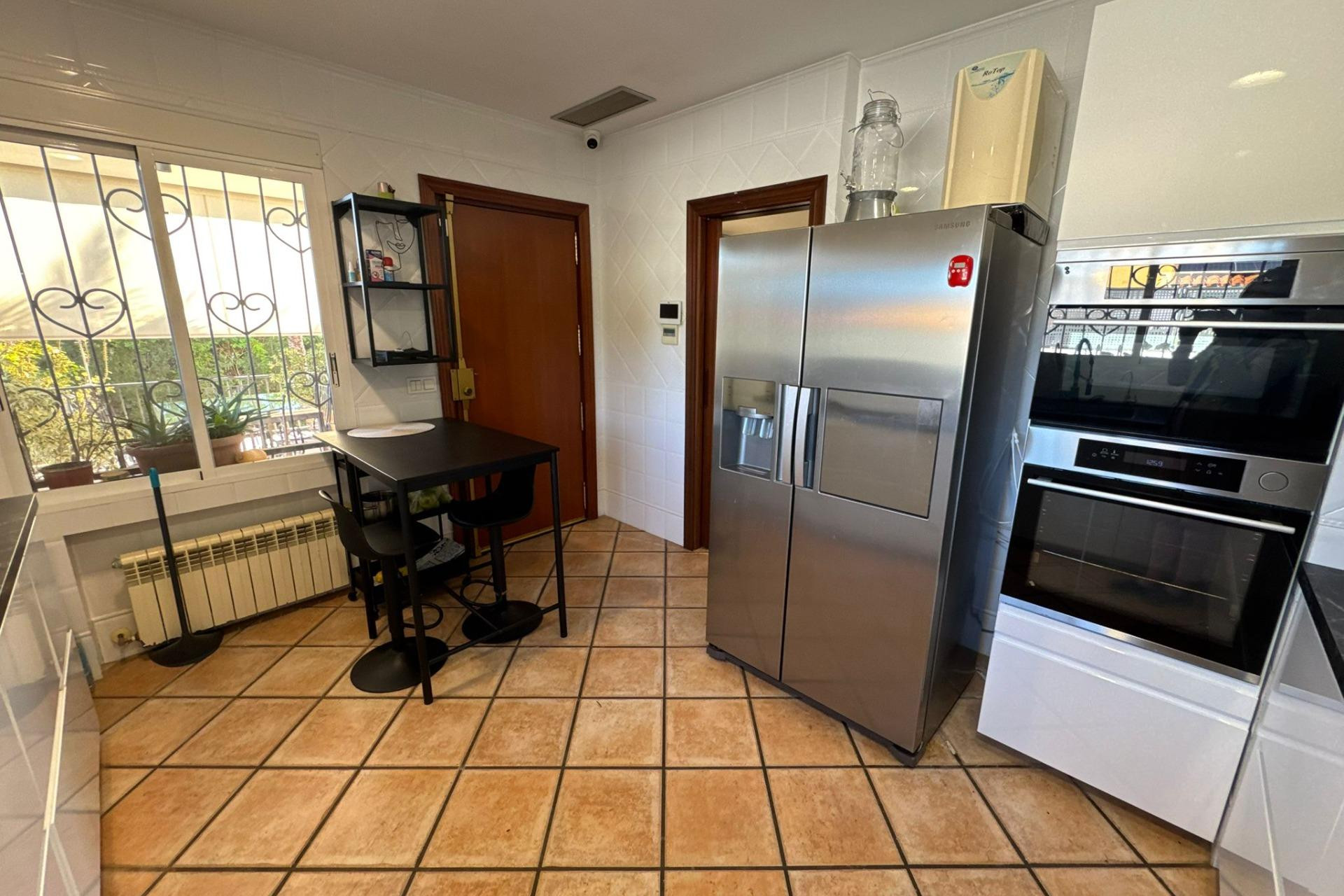 Revente - Villa de Lujo - Riba - Roja de Turia - Montealcedo