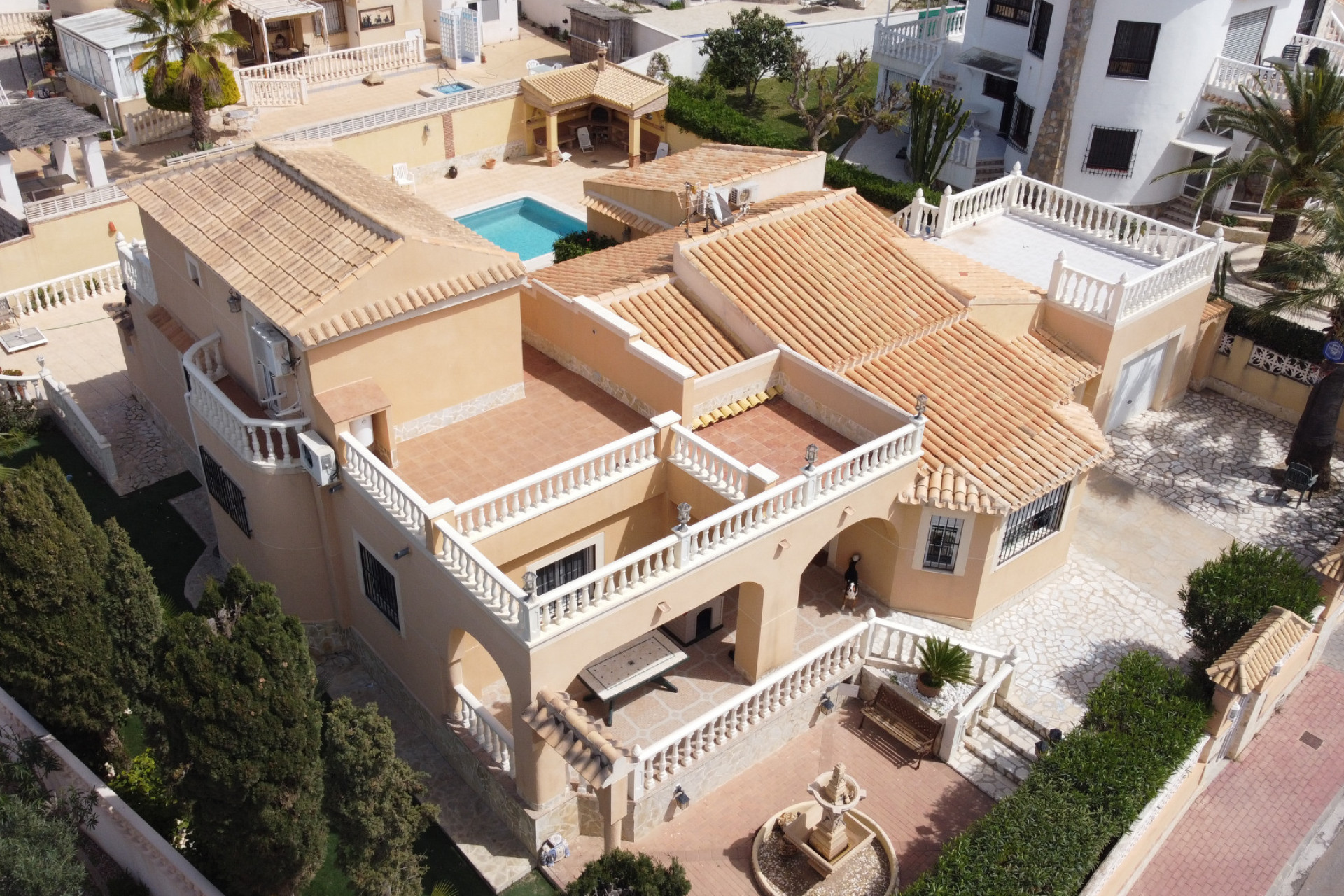 Revente - Villa for sale - Torrevieja - El Chaparral