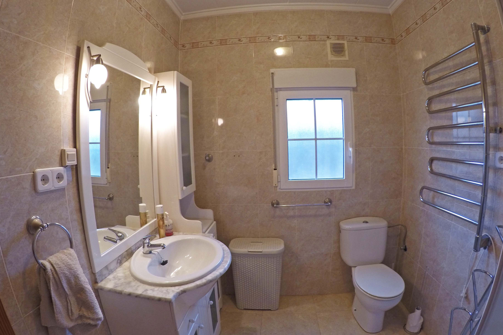 Revente - Villa for sale - Torrevieja - El Chaparral