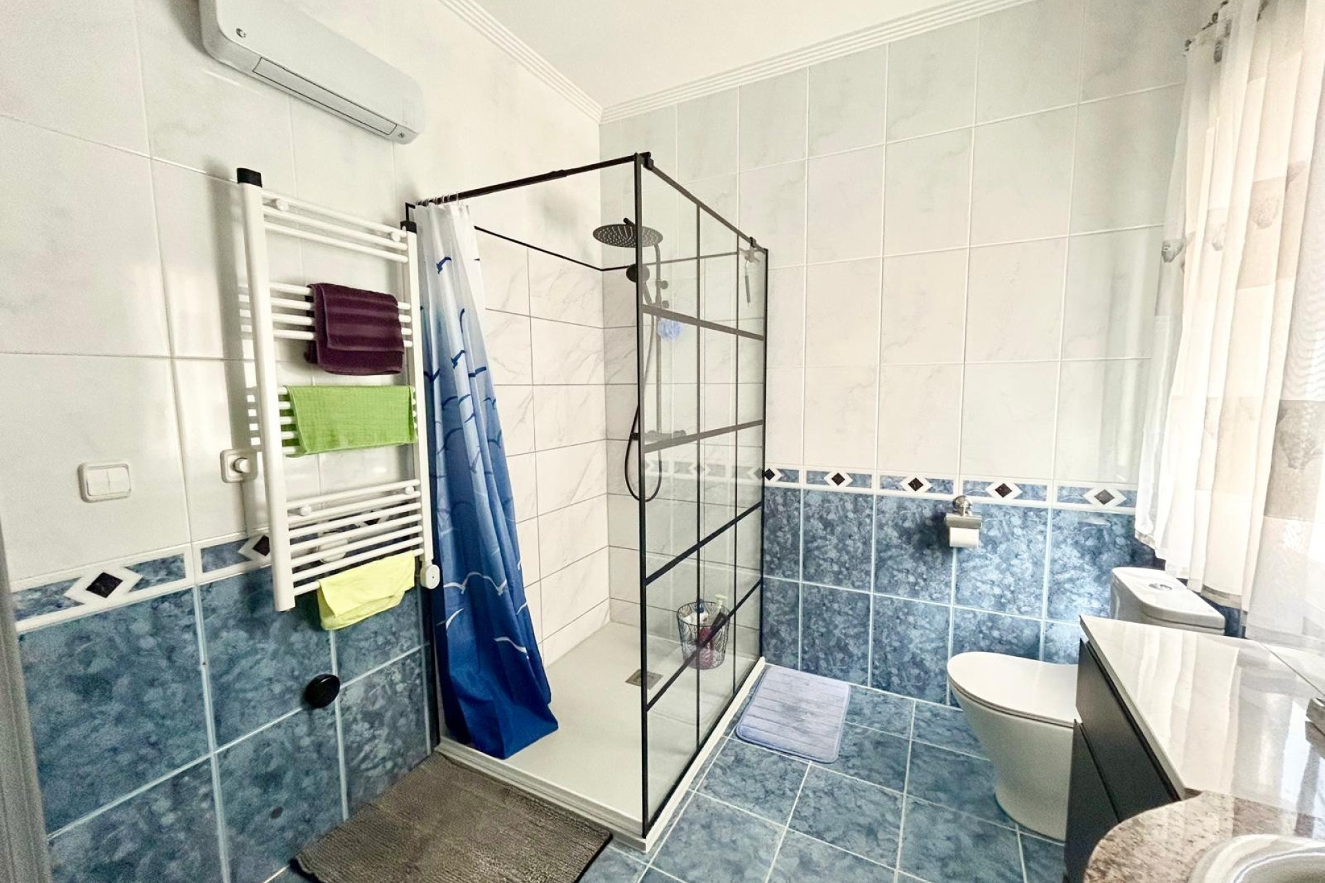 Revente - Villa for sale - Torrevieja - La Siesta