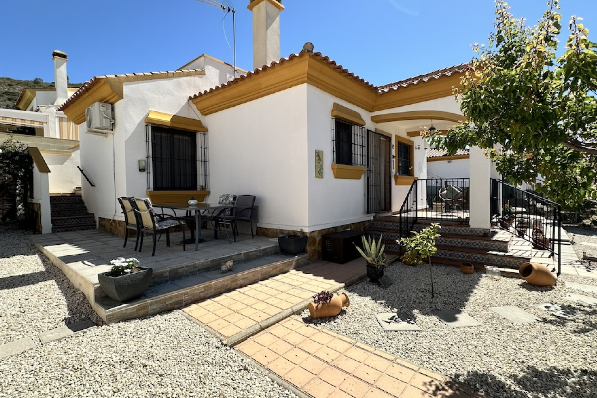 Revente - Villa - HONDON DE LAS NIEVES