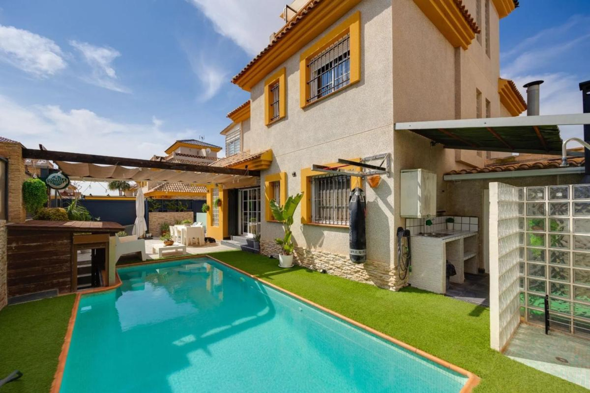 Revente - Villa - Los Montesinos