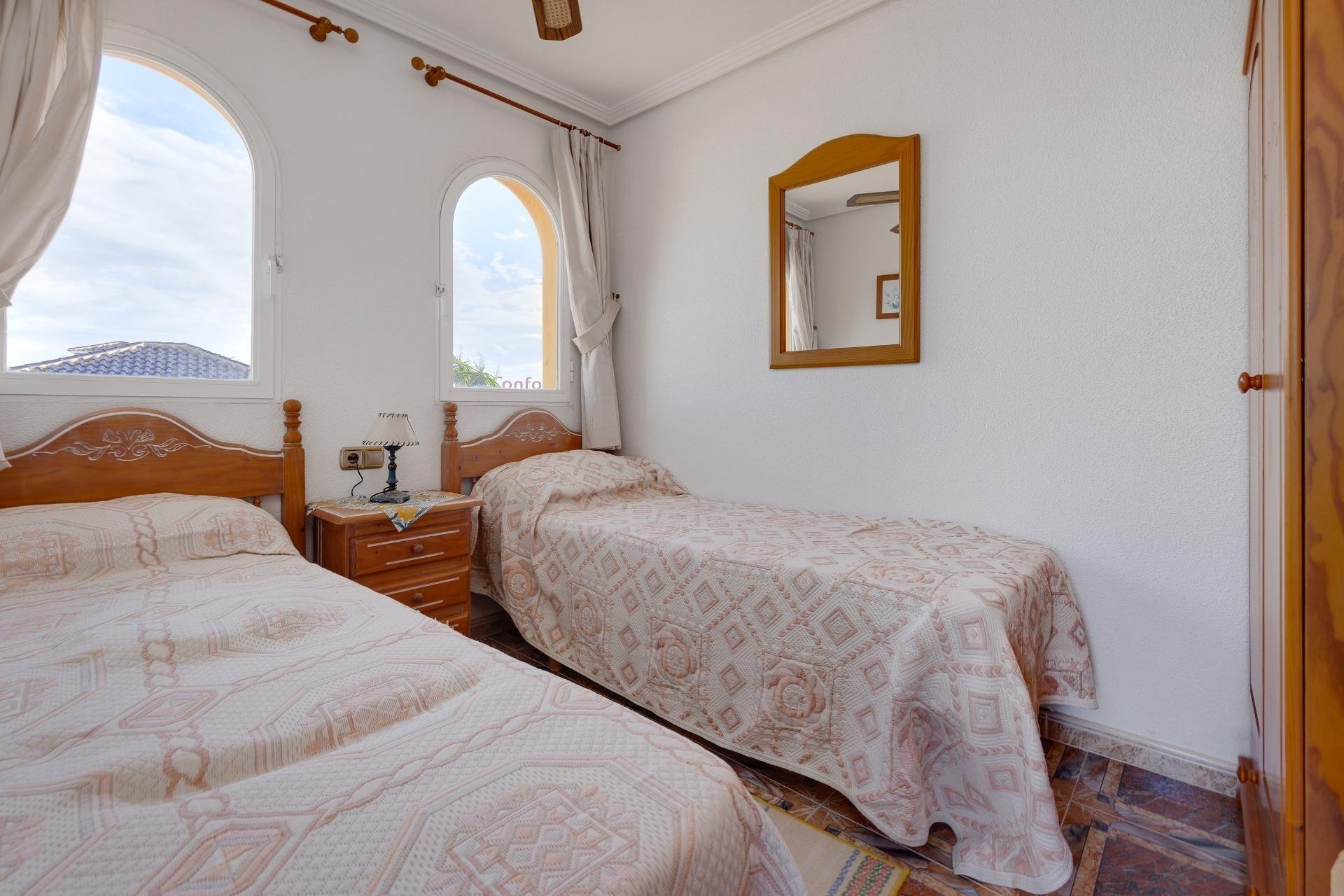 Revente - Villa - Orihuela Costa - Playa Flamenca