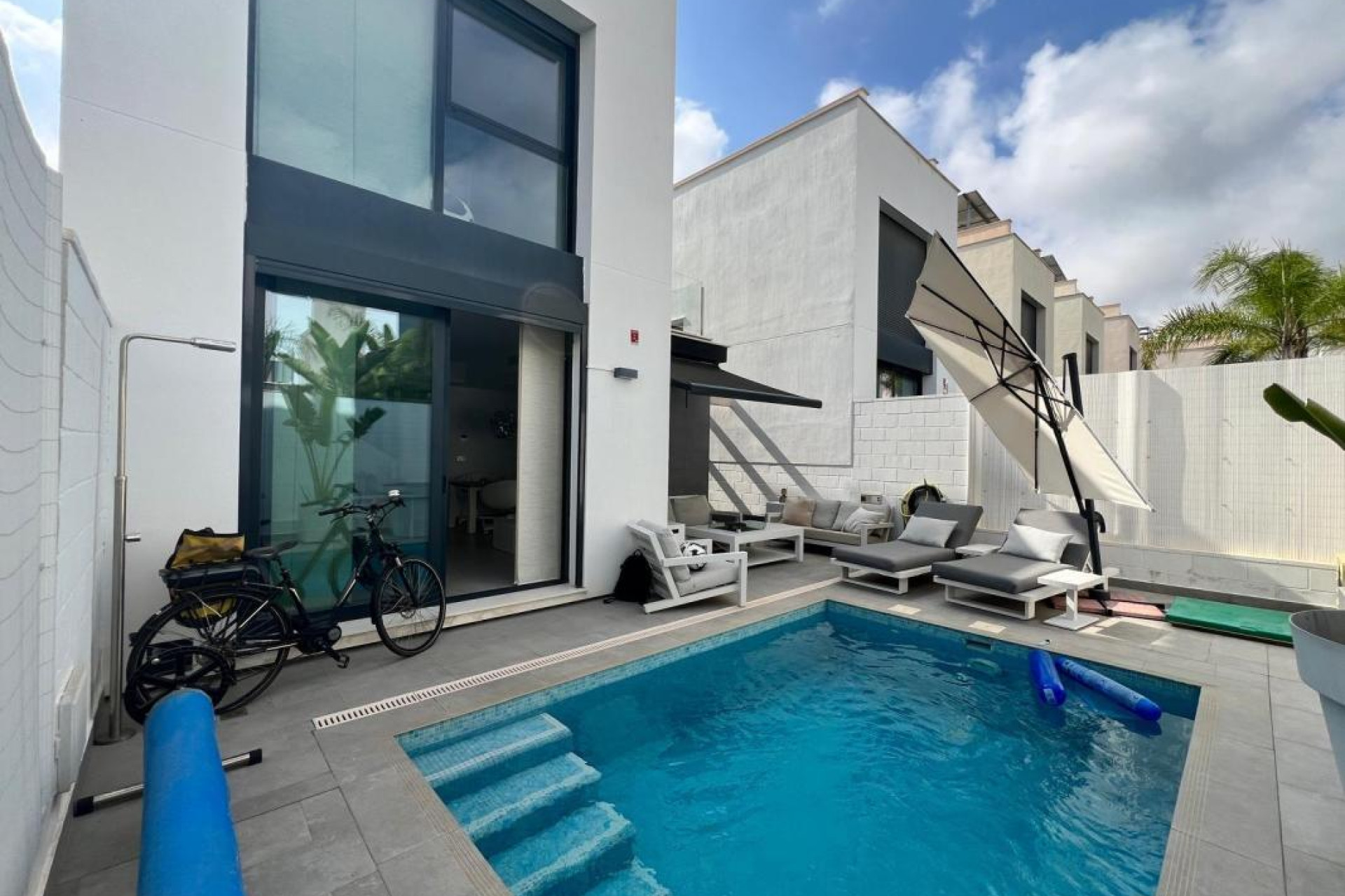Revente - Villa - Orihuela