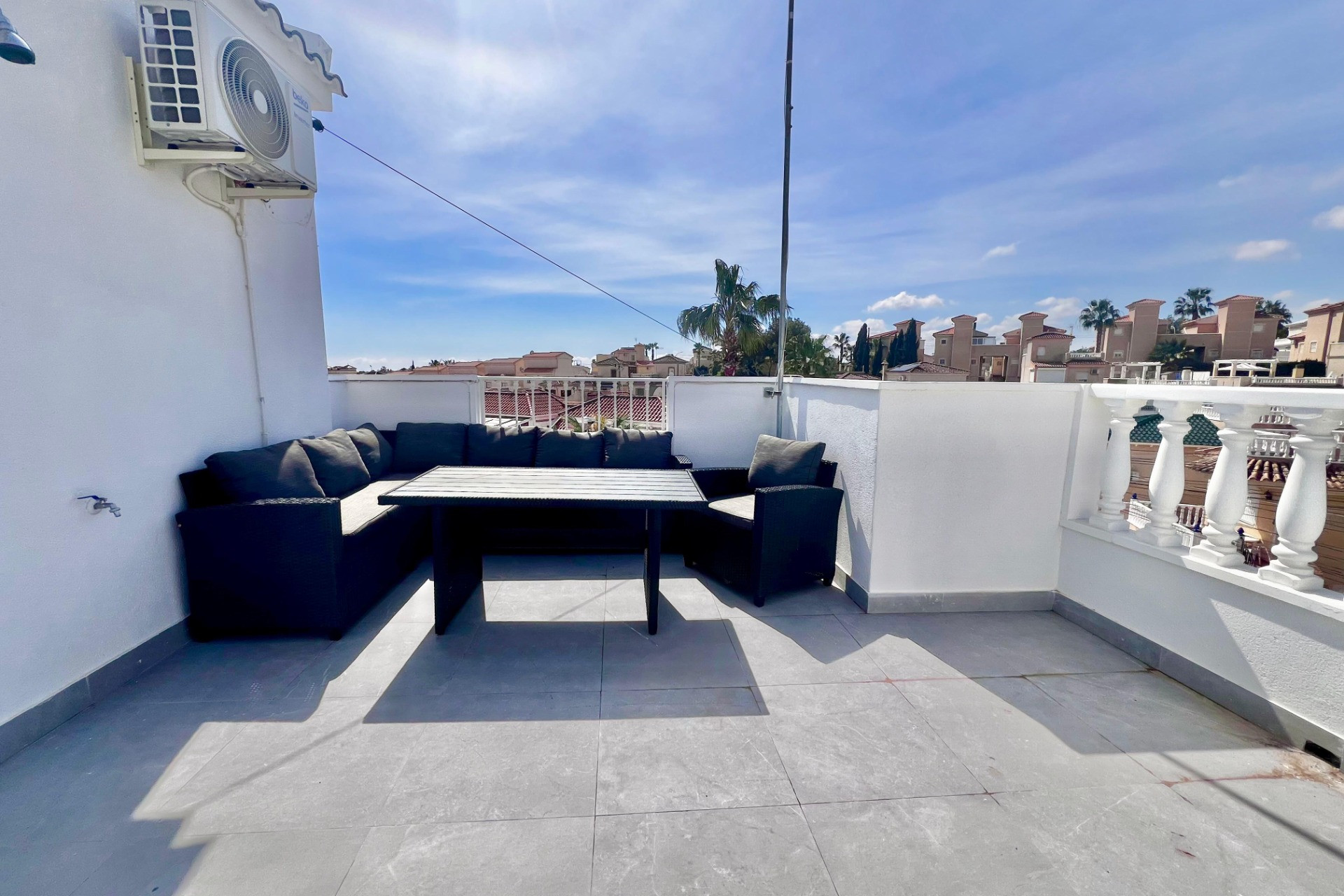 Revente - Villa - San Miguel de Salinas - Las filipinas