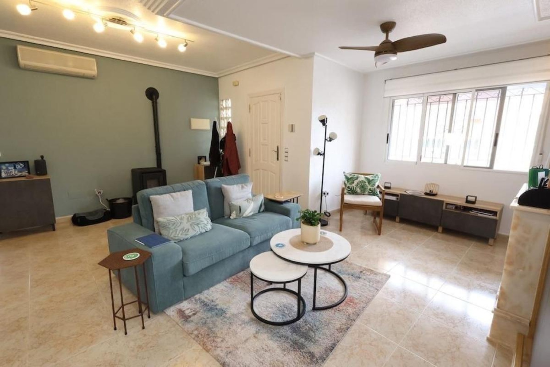 Revente - Villa - San Miguel de Salinas