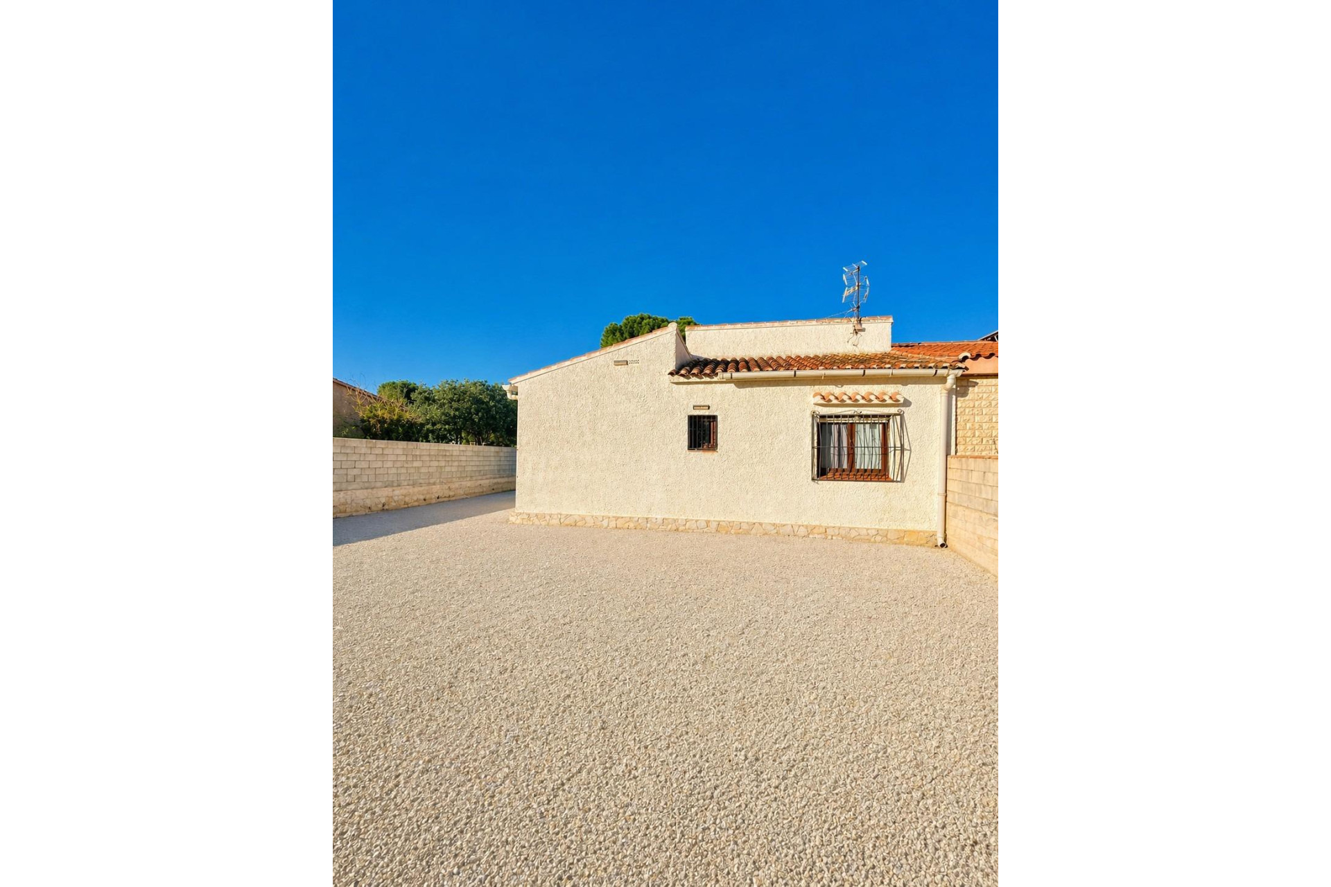 Revente - Villa - Torrevieja - Aguas Nuevas