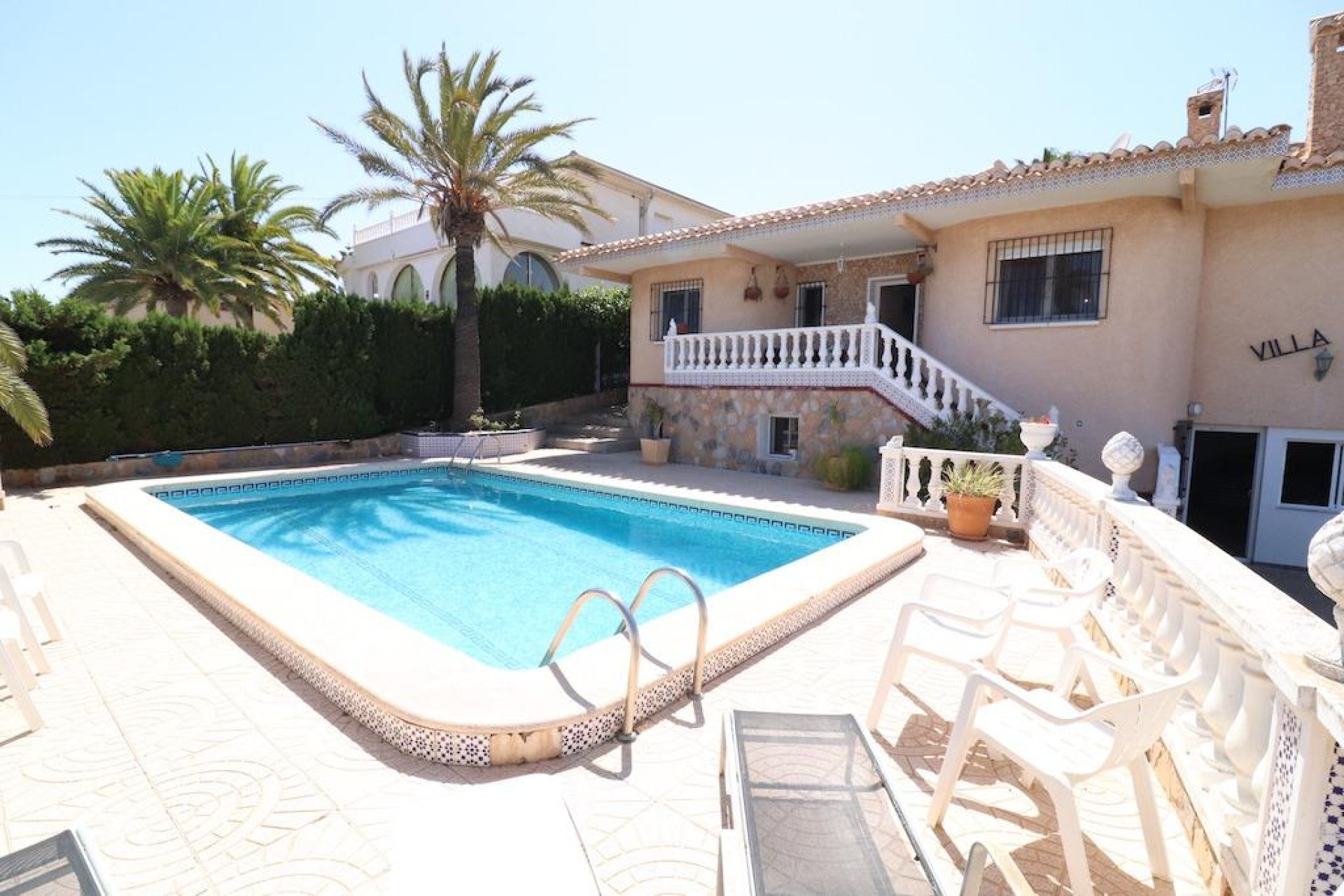 Revente - Villa - Torrevieja - Los balcones