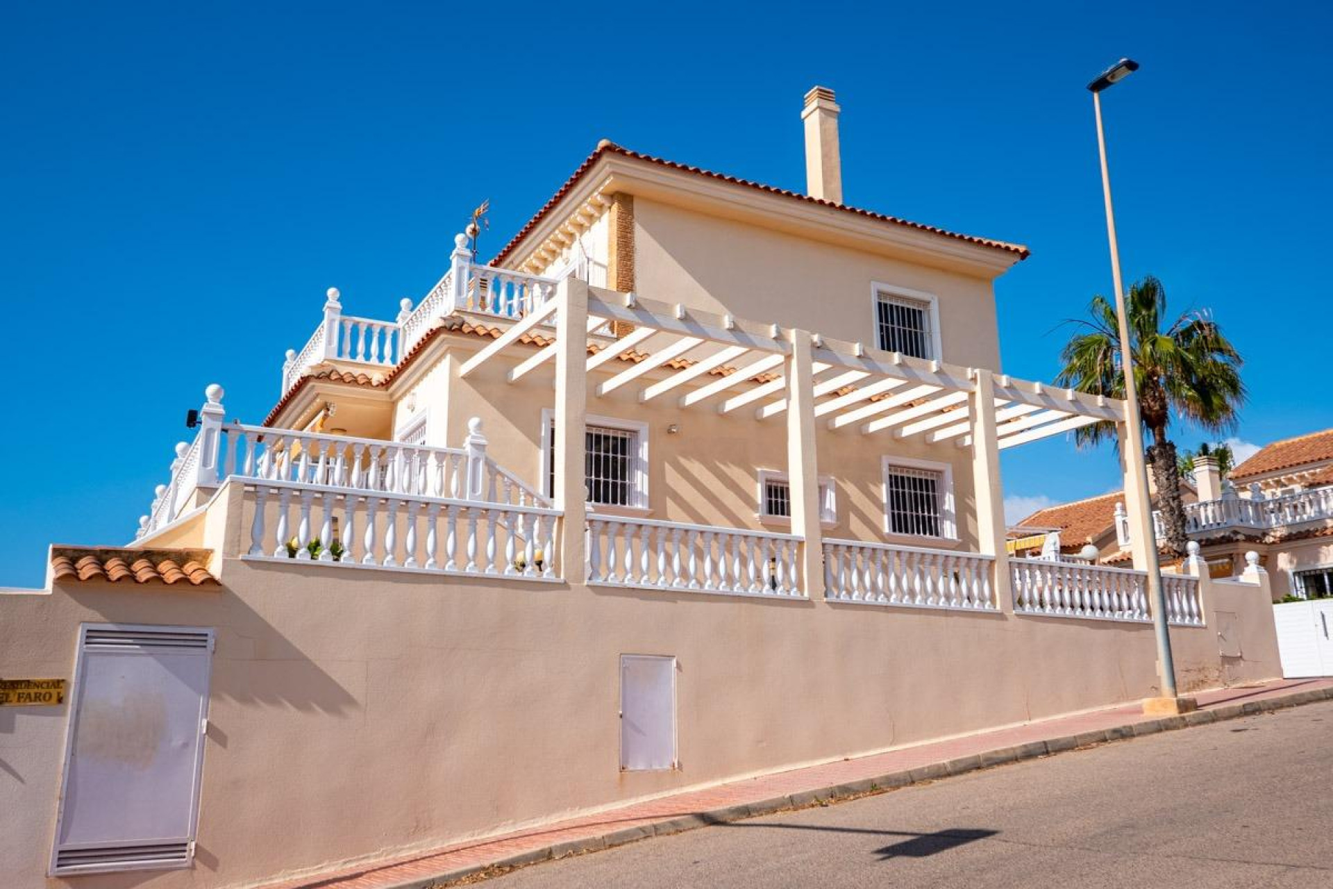 Revente - Villa - Torrevieja - Sector 25